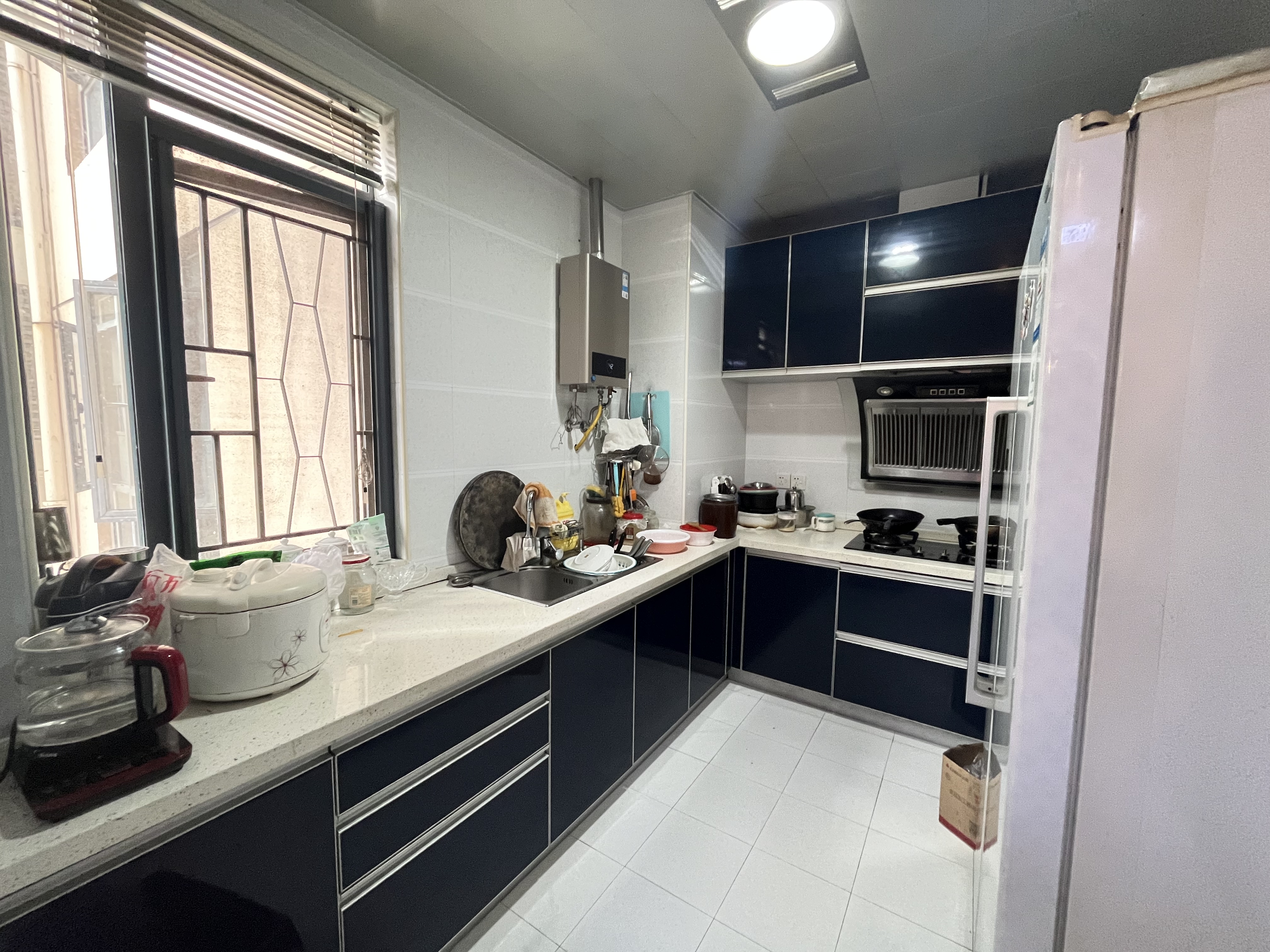 流金岁月-华晨国际 3室2厅2卫 89.8万 流金岁月-华晨国际 3室2厅2卫 89.8万室内图