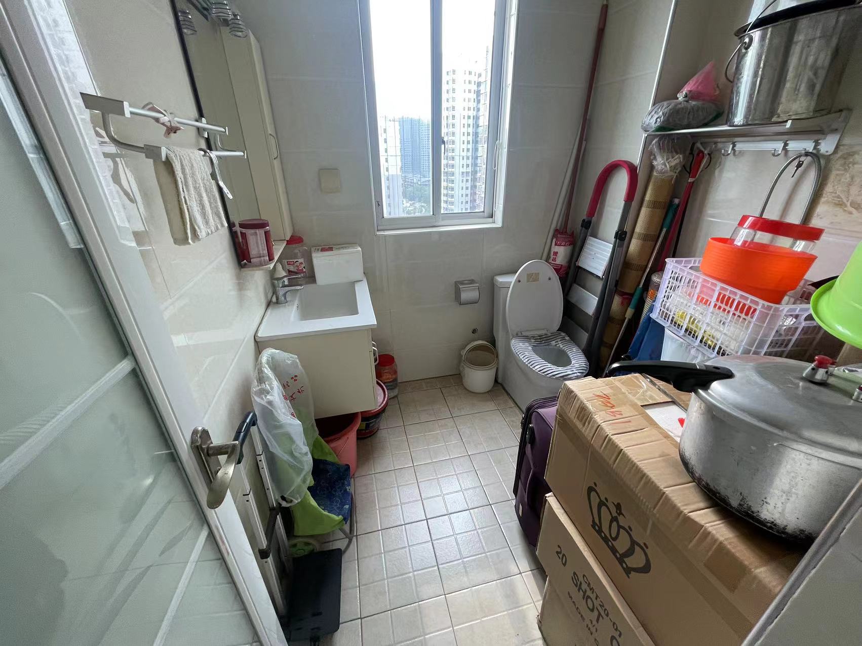 山河锦园 3室2厅2卫 62.0万 山河锦园 3室2厅2卫 62.0万室内图