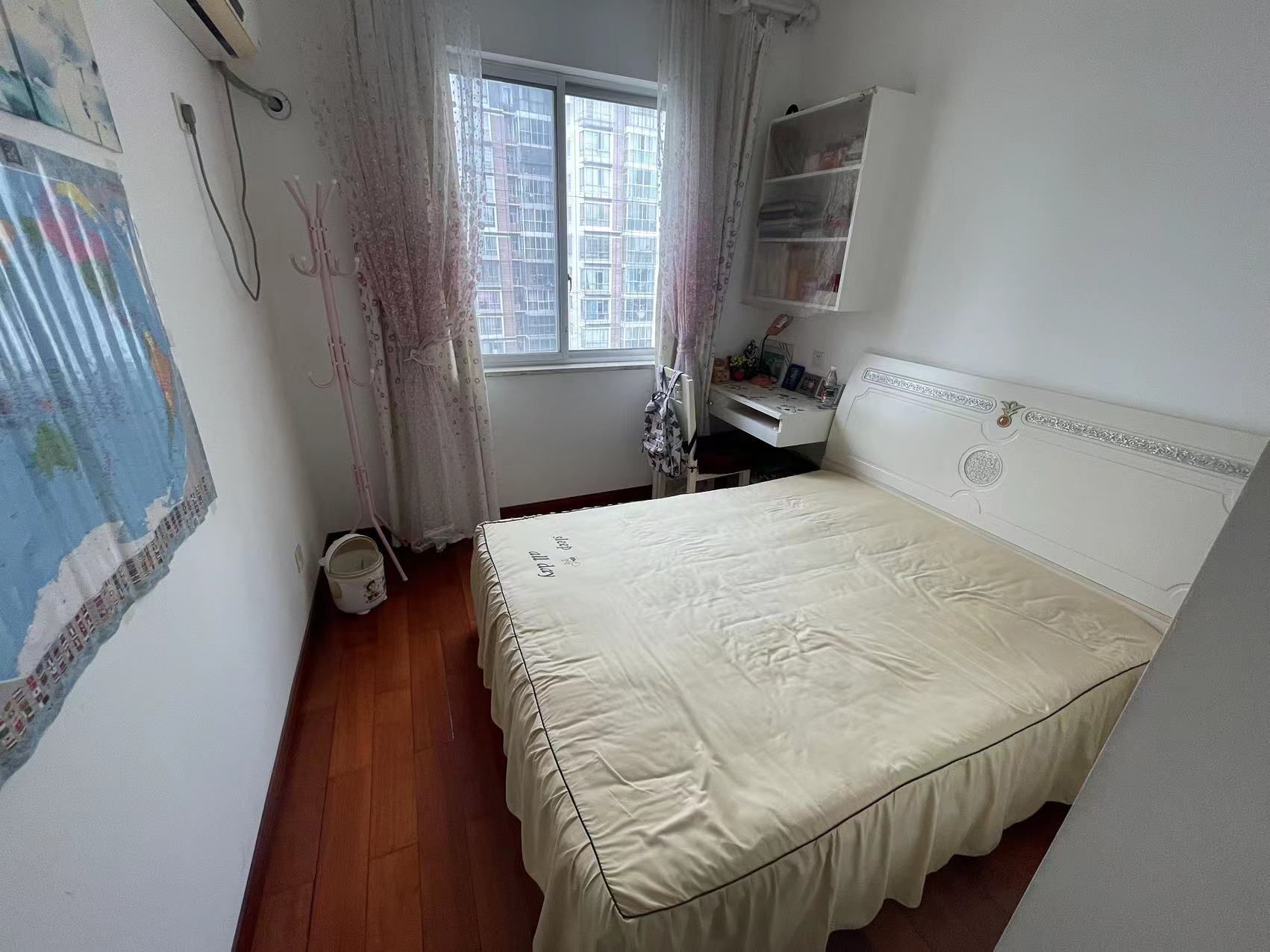 山河锦园 3室2厅2卫 62.0万 山河锦园 3室2厅2卫 62.0万室内图