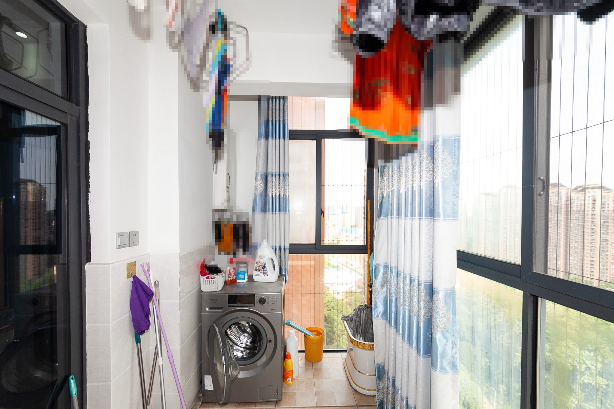 珠江东方明珠（新地东方明珠）三期  2室2厅1卫    78.0万阳台