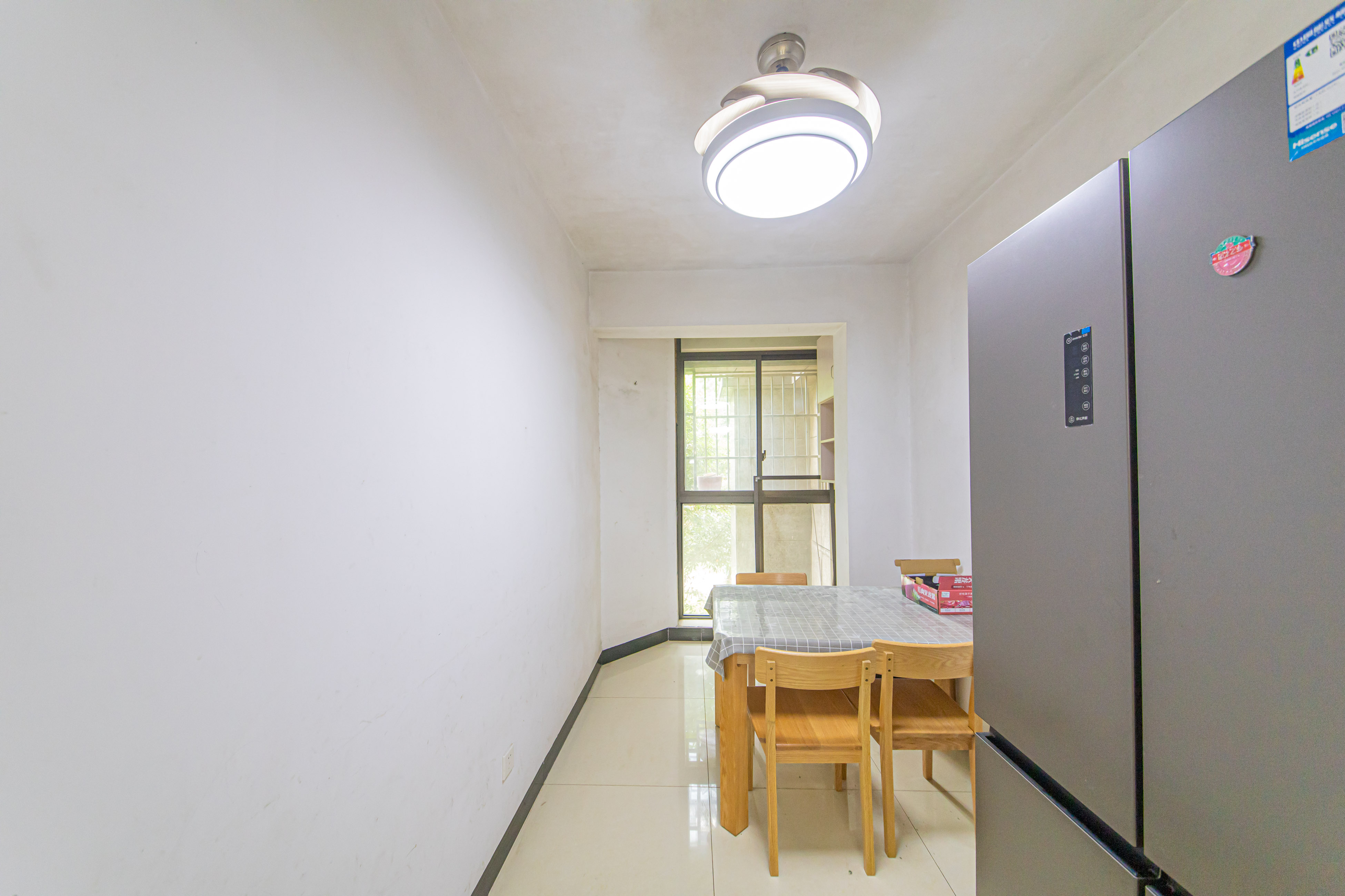 绿地公馆（绿地名邸）  3室2厅1卫    111.0万客厅