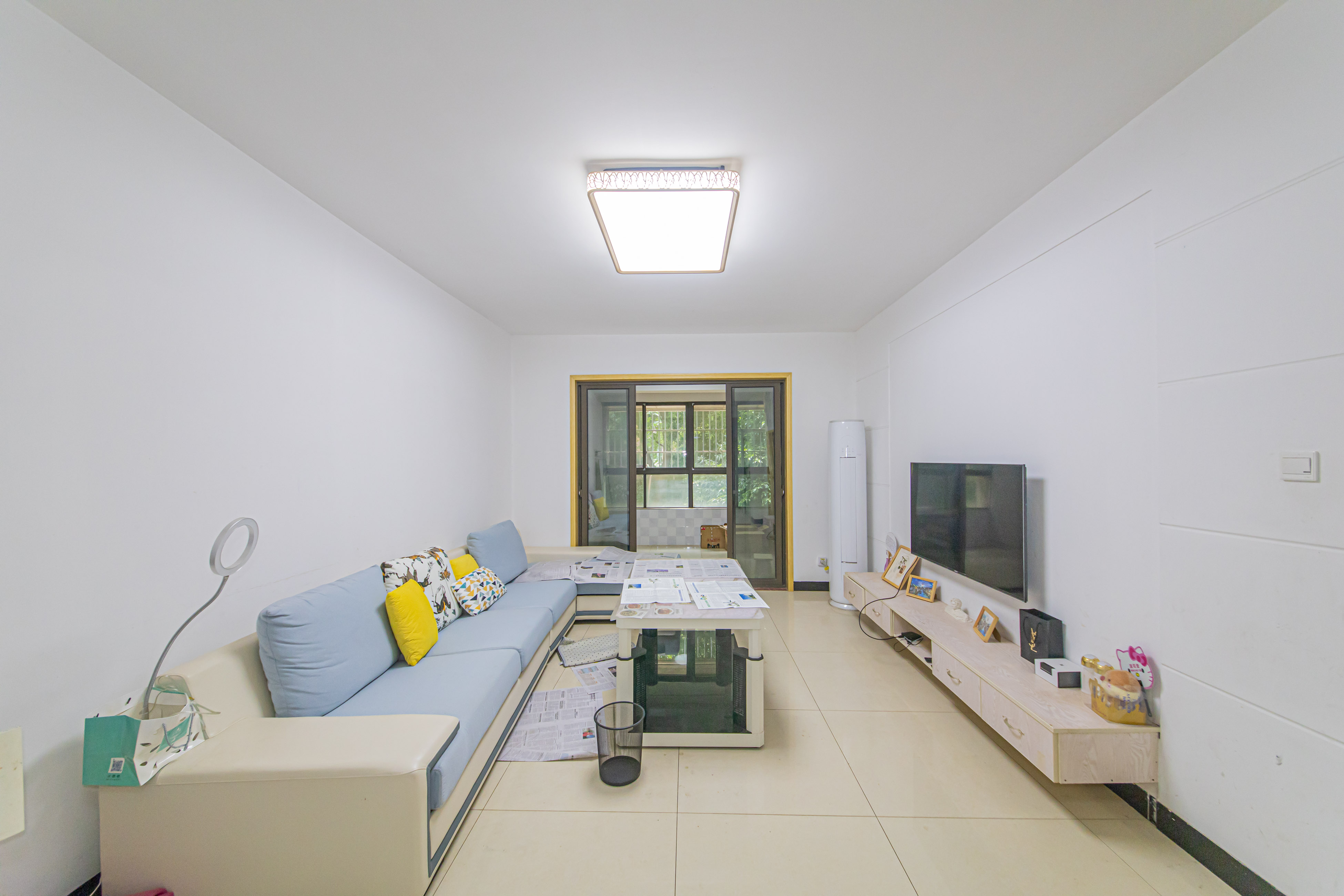 绿地公馆（绿地名邸）  3室2厅1卫    111.0万客厅