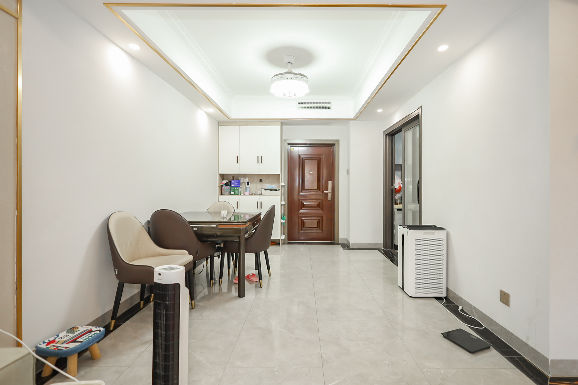 奥克斯缔壹城  3室2厅2卫    128.0万 奥克斯缔壹城  3室2厅2卫    128.0万客厅