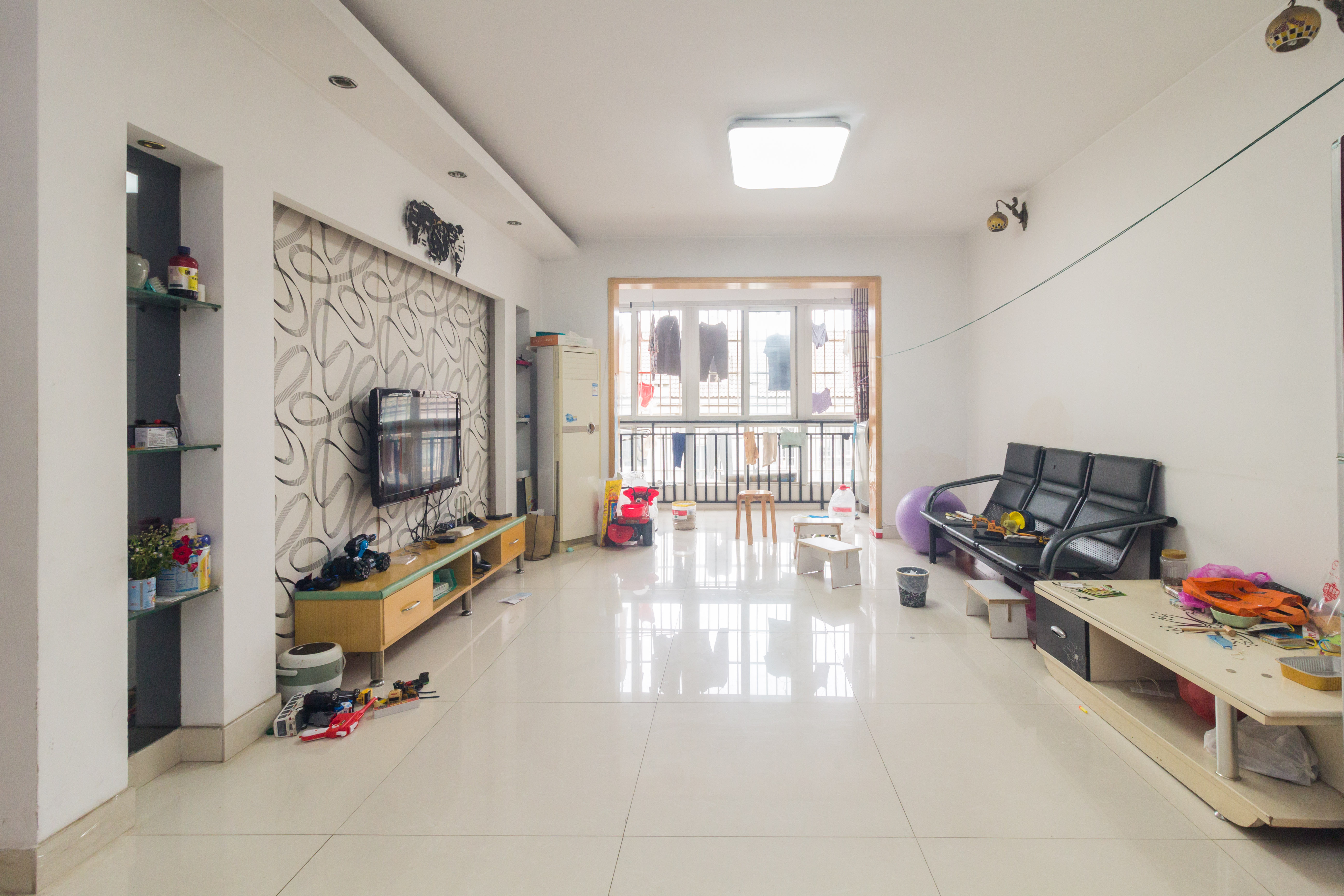 方略学府佳境 2室2厅1卫 46.8万 方略学府佳境 2室2厅1卫 46.8万客厅