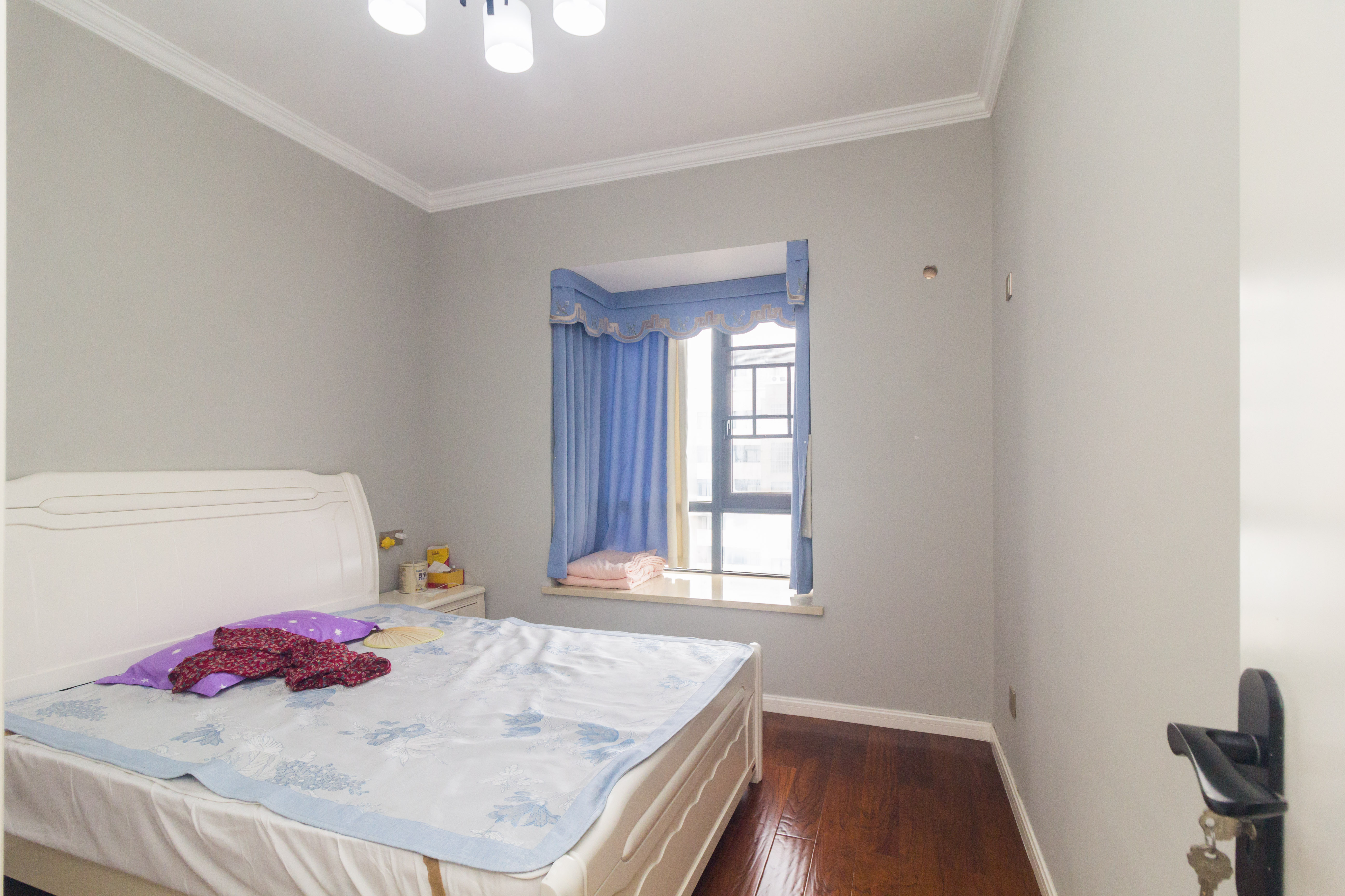 楚天世纪城东苑 4室2厅2卫 79.8万 楚天世纪城东苑 4室2厅2卫 79.8万卧室