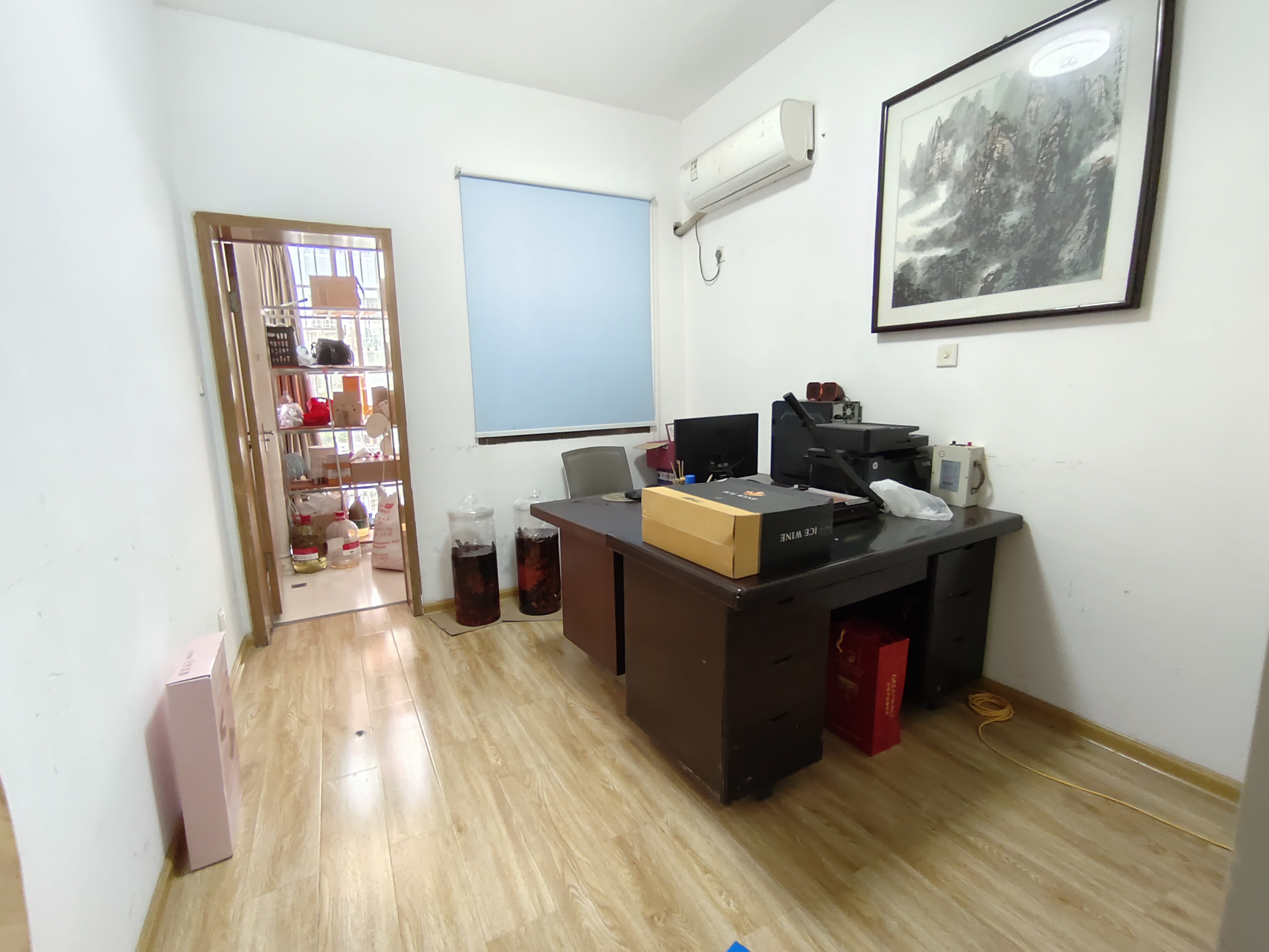 欣佳花园 5室2厅2卫 90.0万 欣佳花园 5室2厅2卫 90.0万室内图