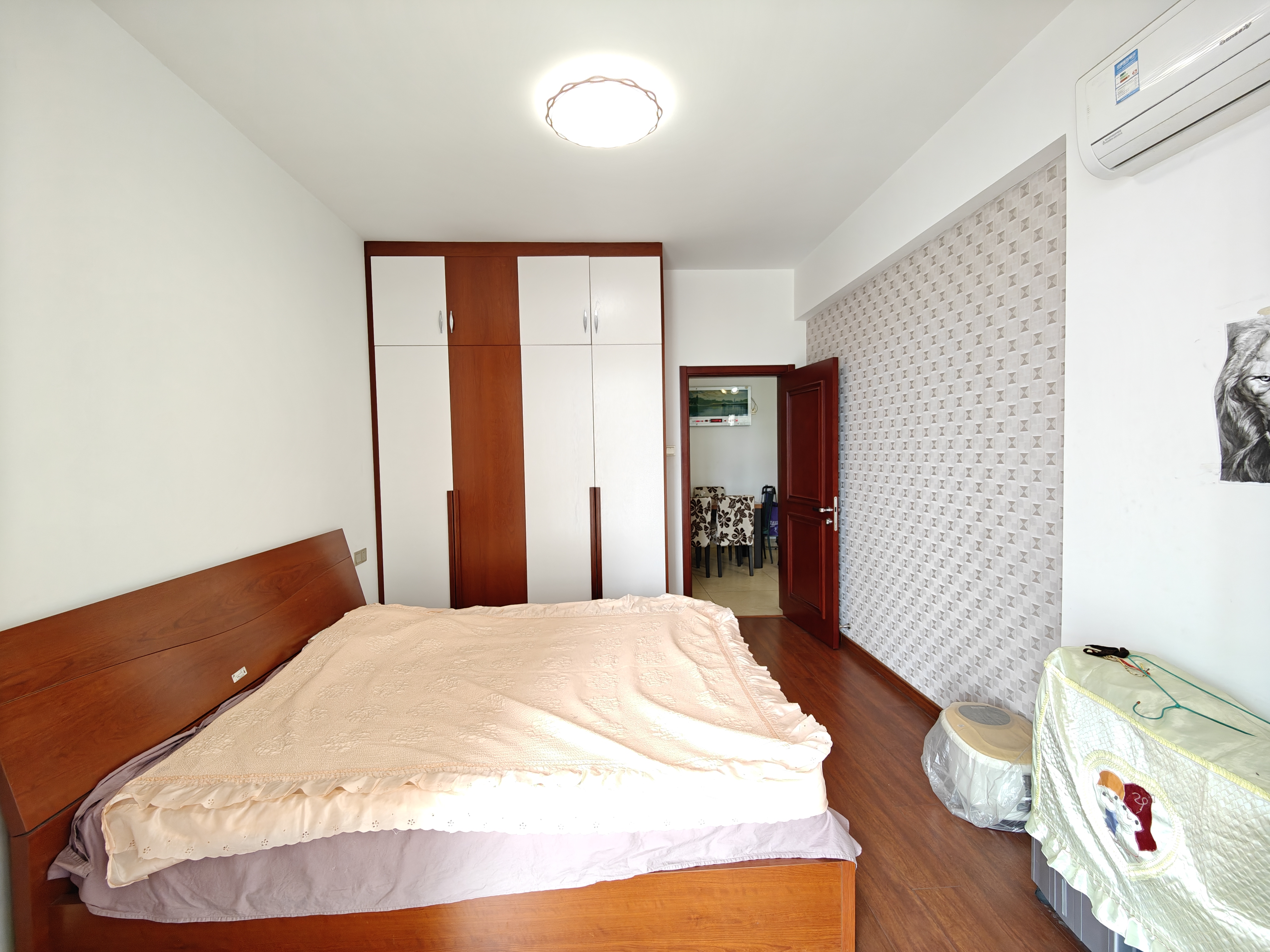 湖景名城 2室2厅1卫 53.0万 湖景名城 2室2厅1卫 53.0万室内图