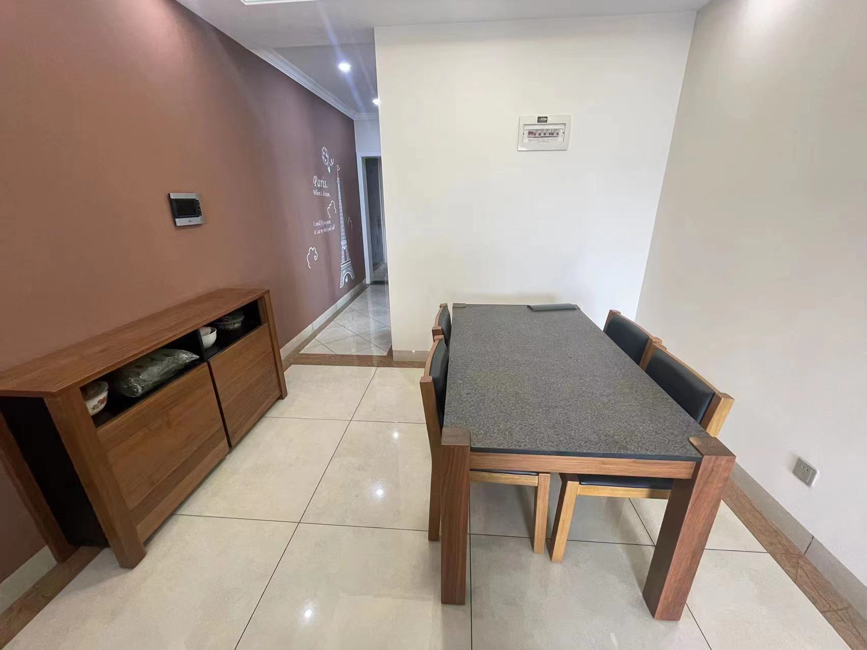 庐山春天二期曼城 3室2厅1卫 56.8万 庐山春天二期曼城 3室2厅1卫 56.8万室内图