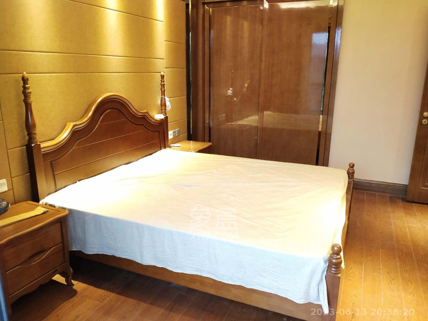 恒大御景天下城一期  3室2厅1卫   3200.00元/月室内图