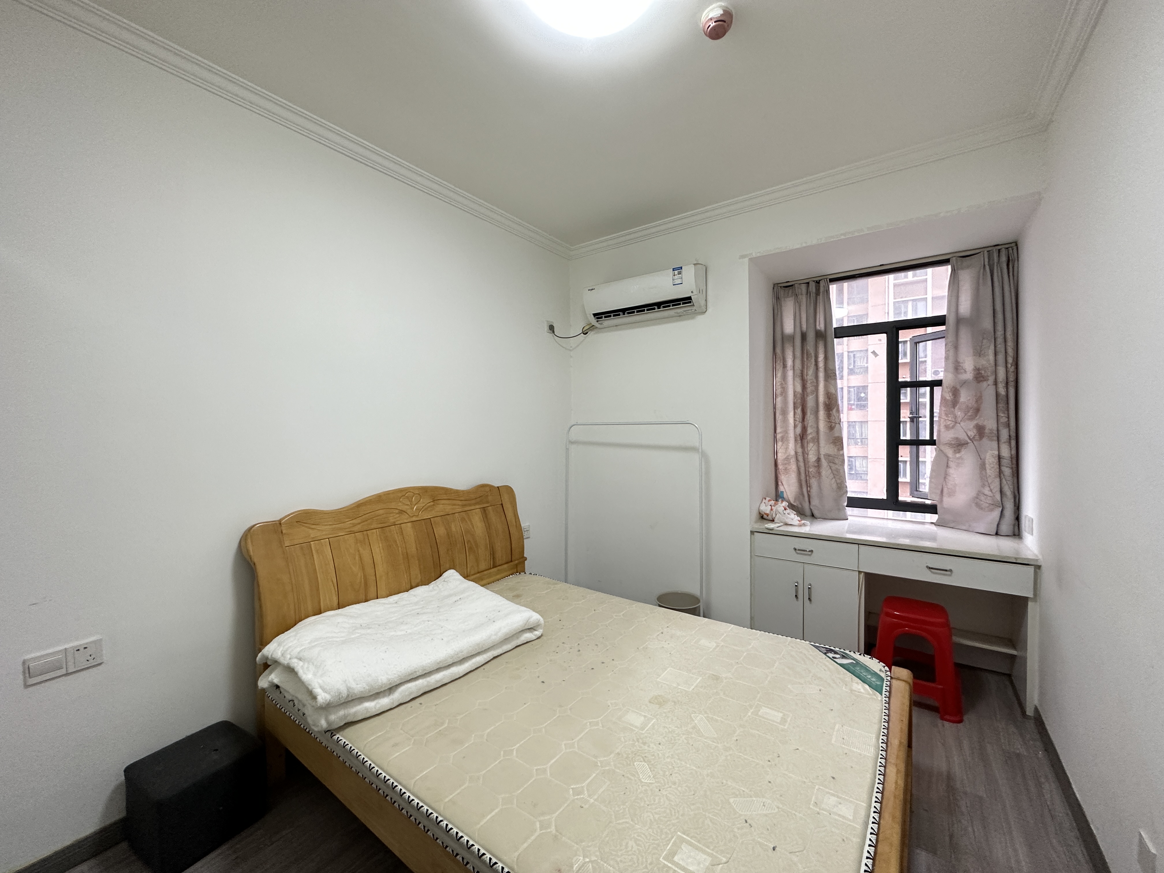 流金岁月-华晨国际 3室2厅2卫 65.0万 流金岁月-华晨国际 3室2厅2卫 65.0万室内图