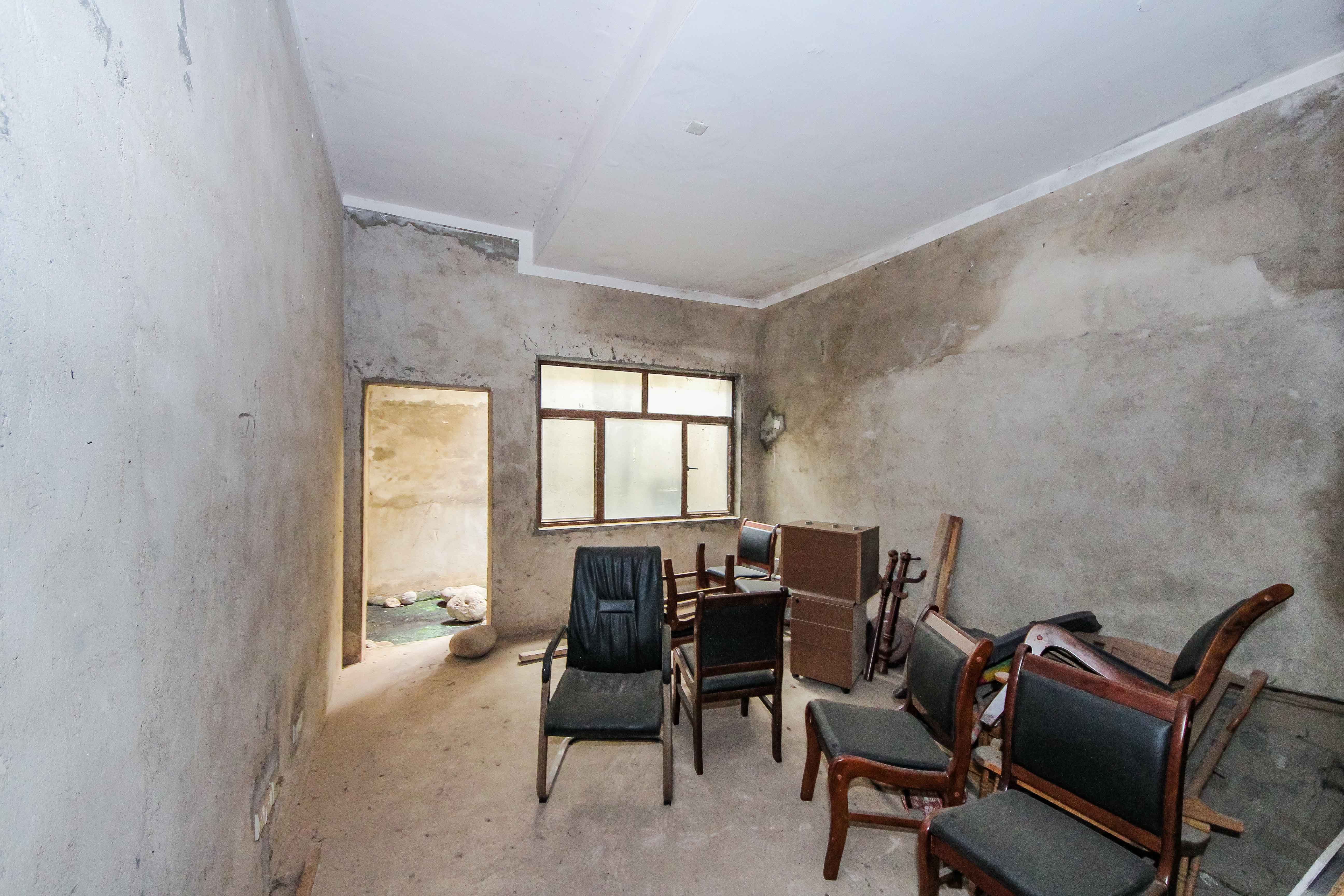 麓山恋迪亚溪谷 6室2厅3卫 328.0万 麓山恋迪亚溪谷 6室2厅3卫 328.0万其他