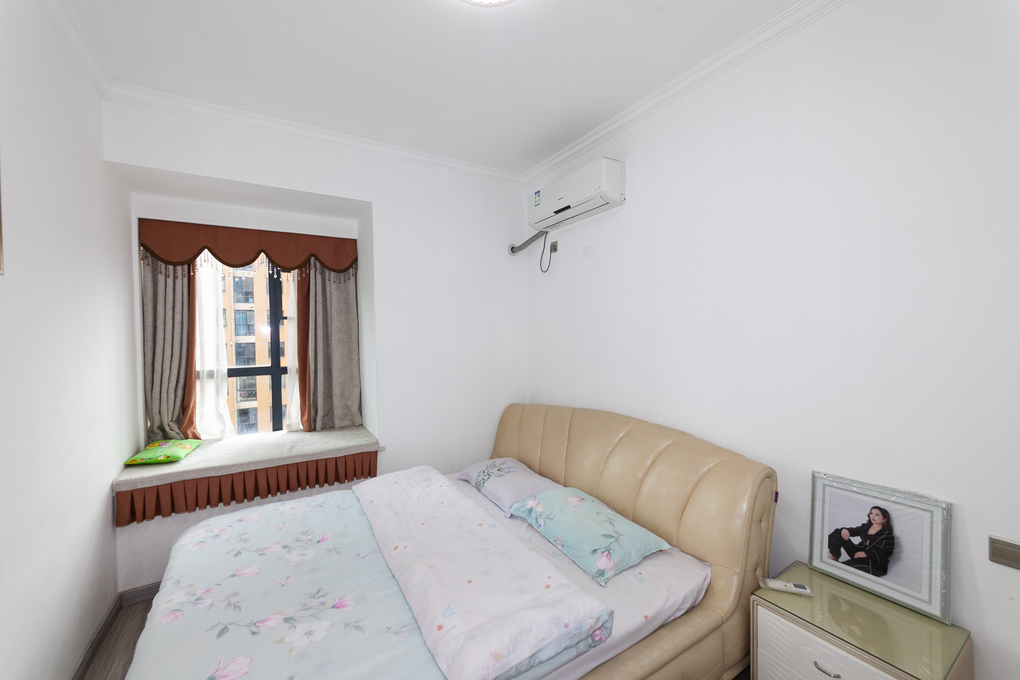 玛丽的花园(金色阳光家园)  3室2厅1卫   86.30万 玛丽的花园(金色阳光家园)  3室2厅1卫   86.30万卧室