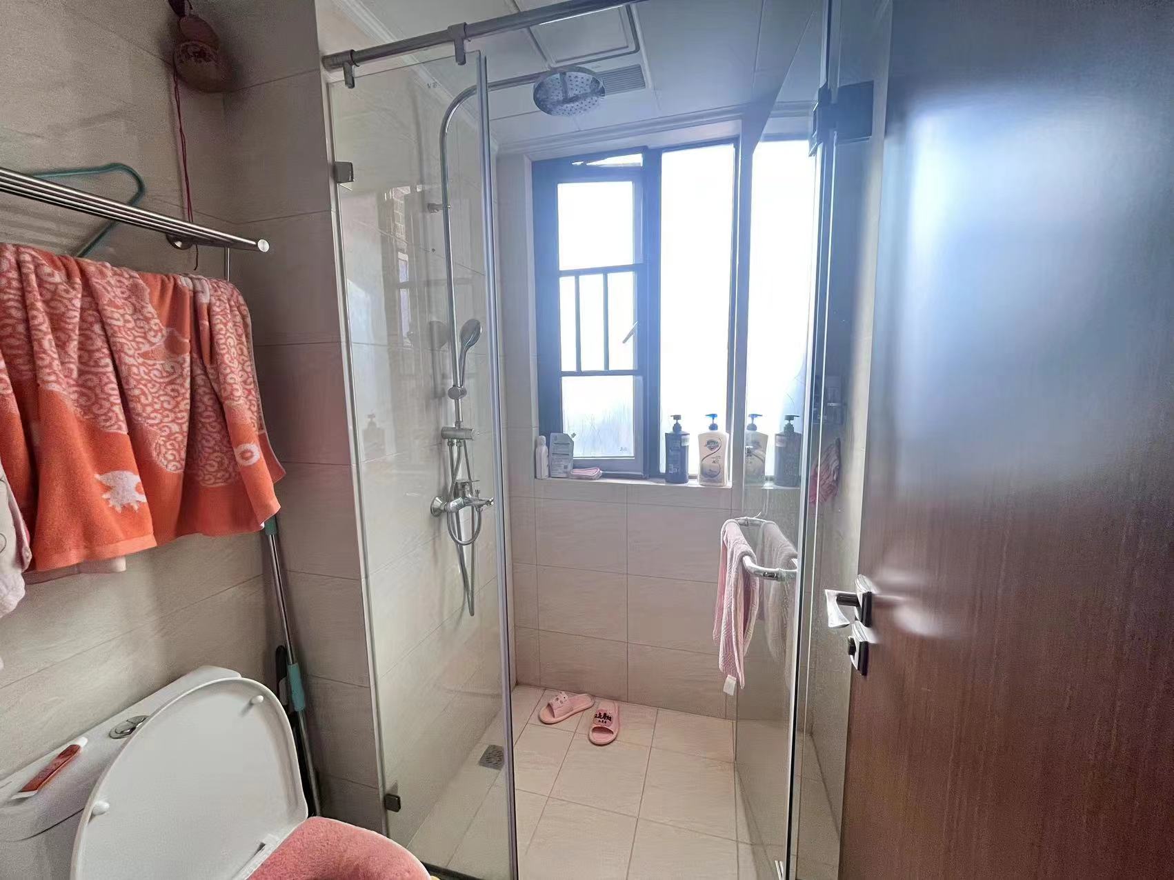 翡翠公园(北大资源)  4室2厅2卫    91.0万 翡翠公园(北大资源)  4室2厅2卫    91.0万室内图