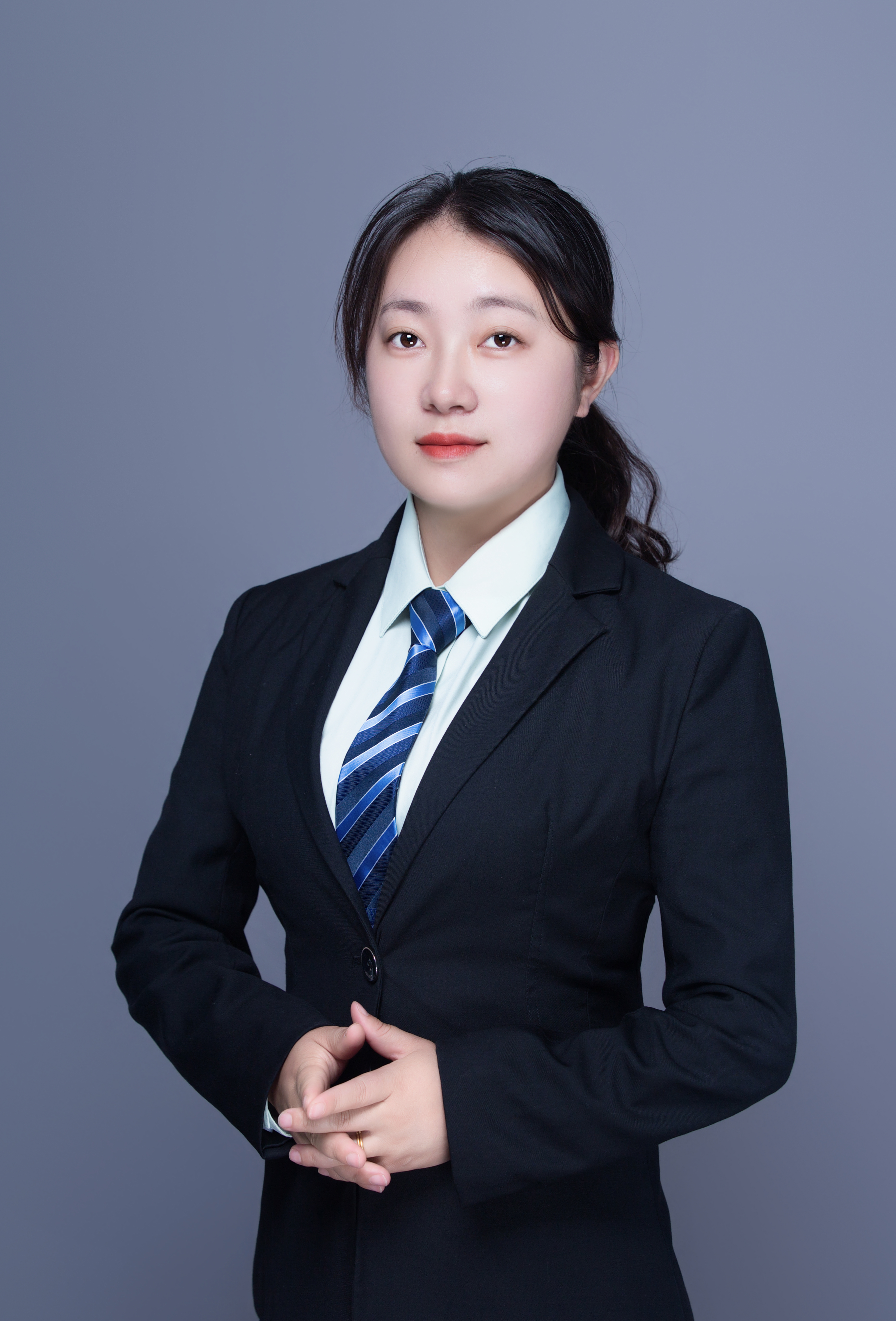李艳情