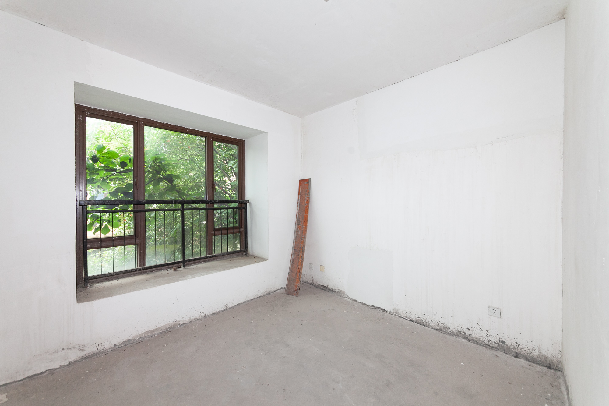 盈峰翠邸  6室3厅4卫    650.0万其他