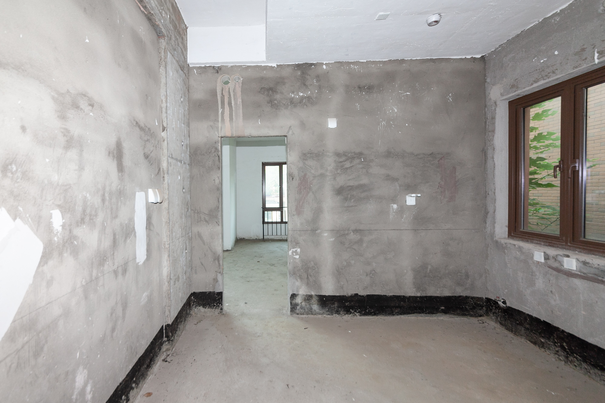 盈峰翠邸  5室2厅3卫    470.0万 盈峰翠邸  5室2厅3卫    470.0万厨房