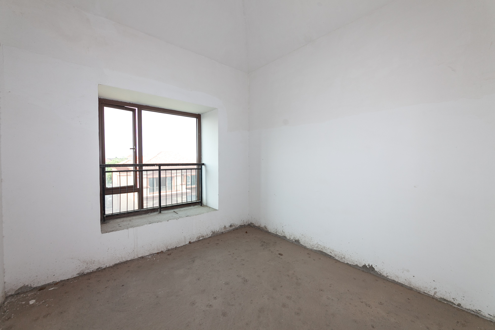 盈峰翠邸  5室2厅3卫    470.0万 盈峰翠邸  5室2厅3卫    470.0万其他