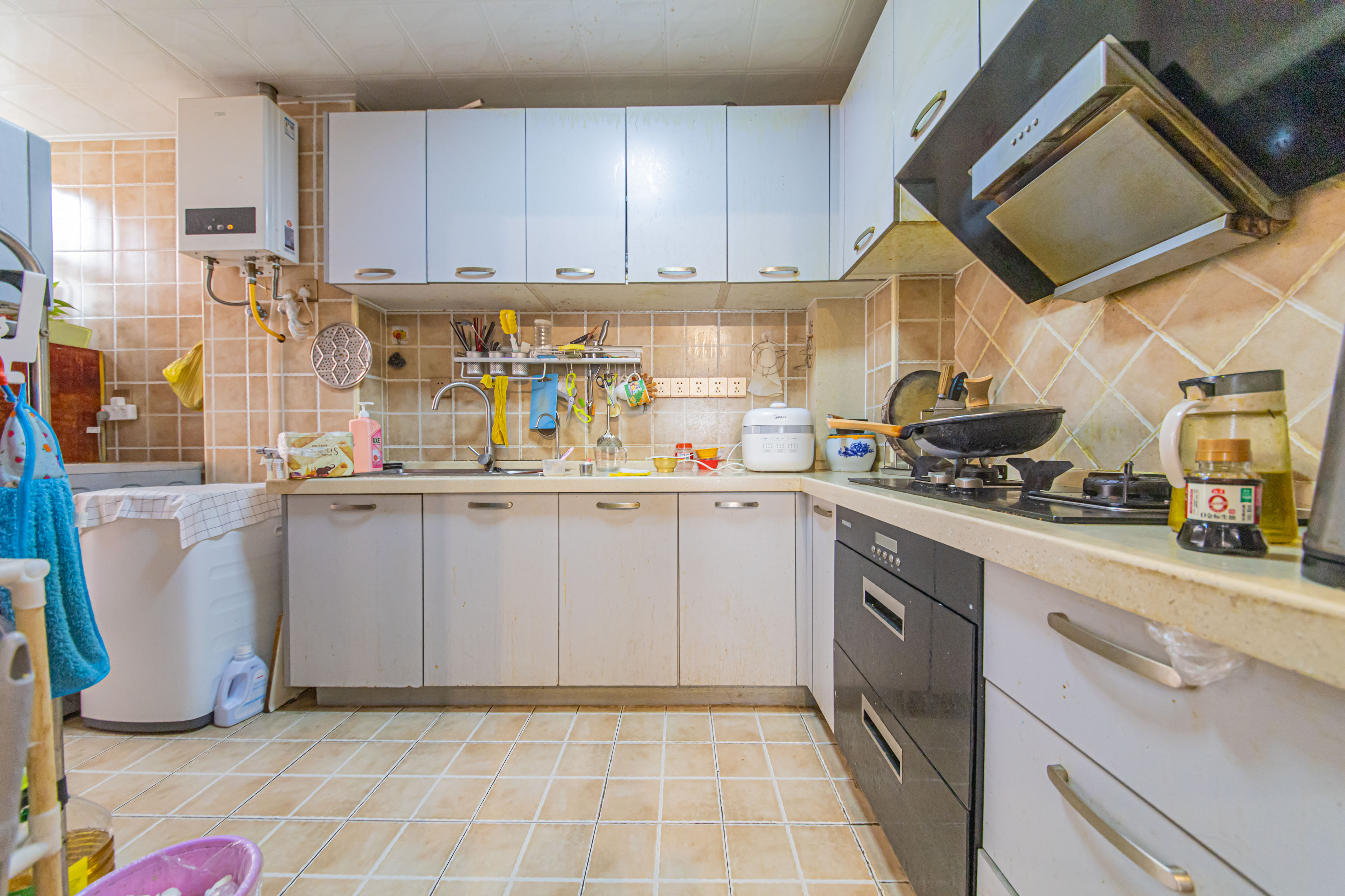 鑫远和城(一、二期) 2室2厅1卫 96.0万 鑫远和城(一、二期) 2室2厅1卫 96.0万厨房