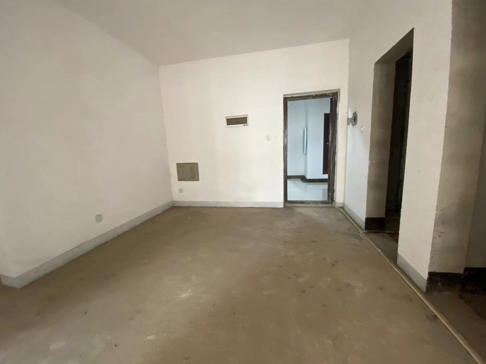 山水洲城华晨第一城 2室2厅1卫 48.0万 山水洲城华晨第一城 2室2厅1卫 48.0万室内图