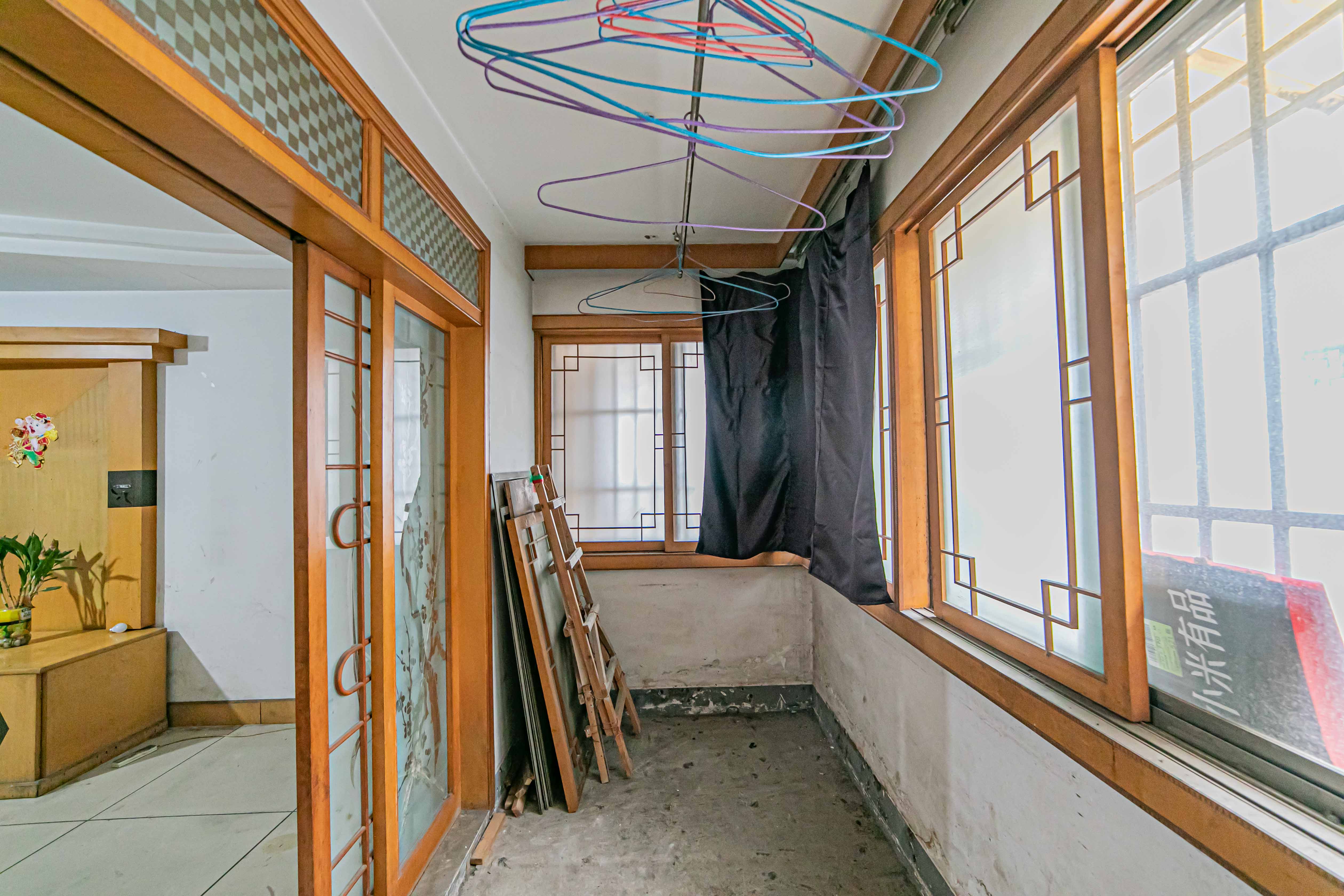 友谊社区（建湘瓷厂住宅小区）  3室2厅1卫   85.00万其他