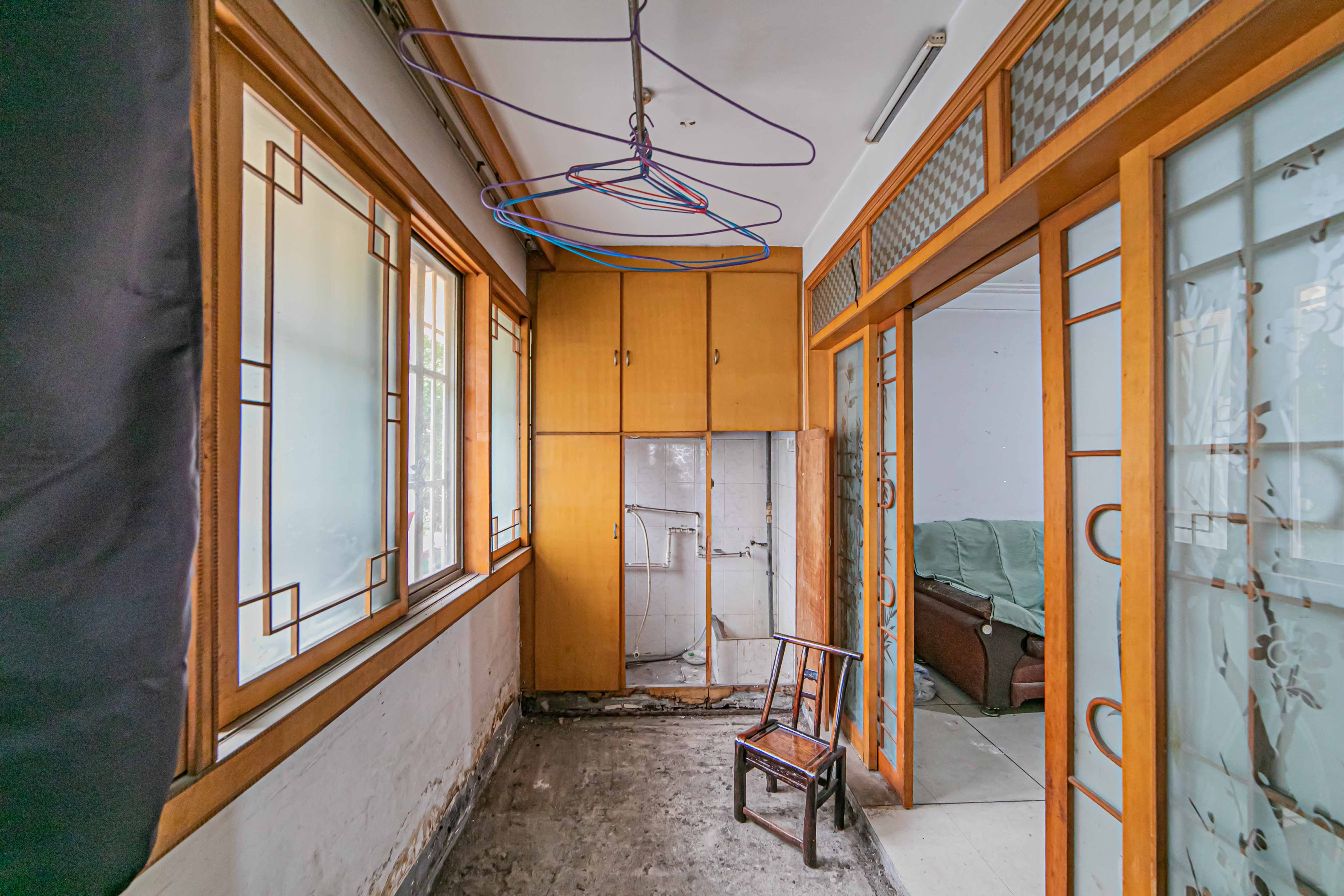 友谊社区（建湘瓷厂住宅小区）  3室2厅1卫   85.00万其他