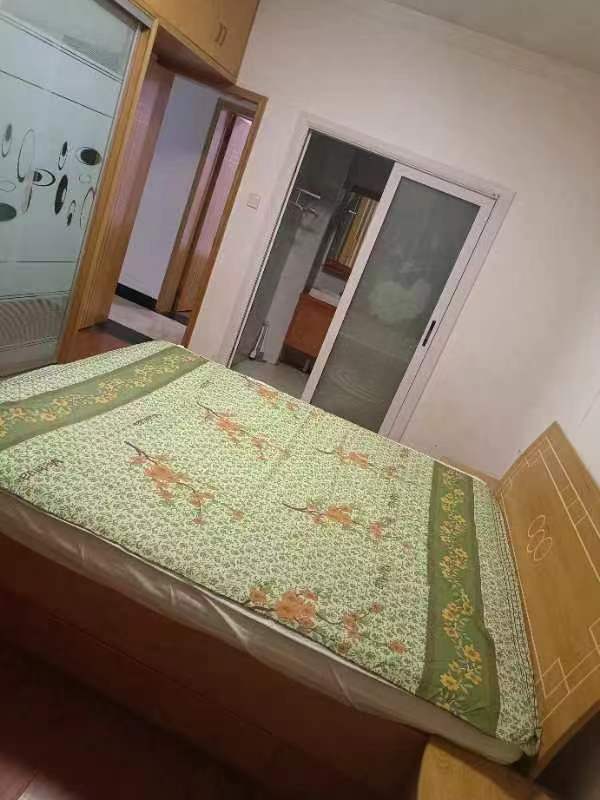 翰林苑  3室2厅1卫   2000.00元/月室内图1