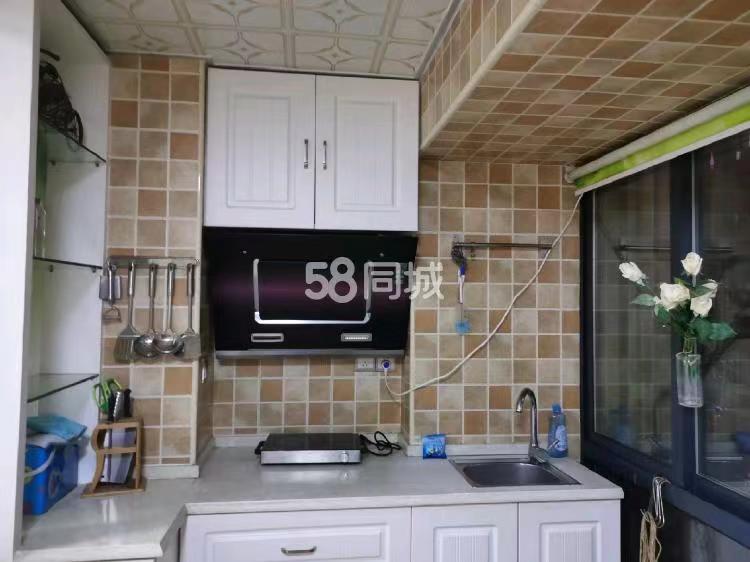 中建岳阳中心  1室1厅1卫   1300.00元/月室内图