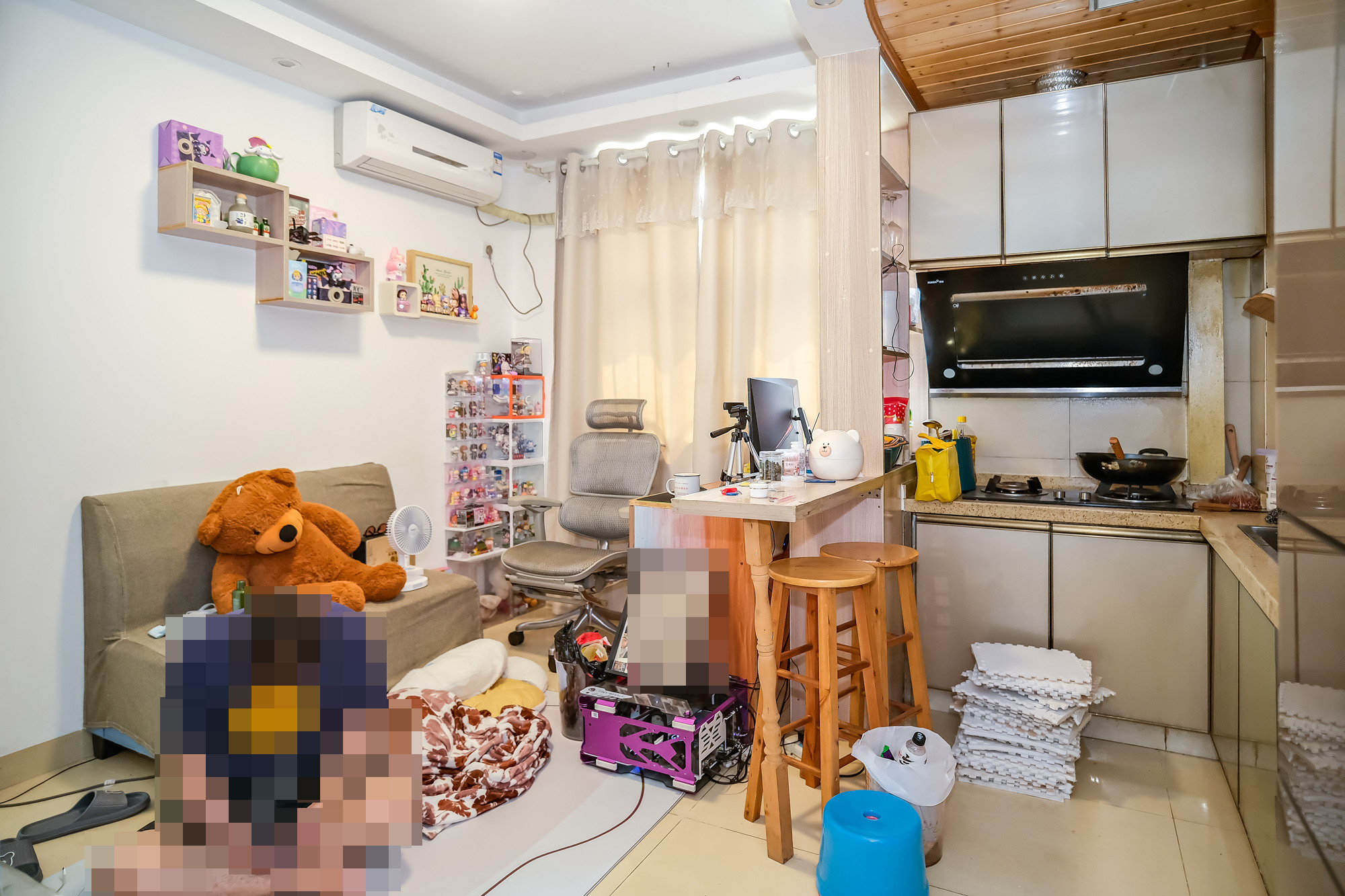 长永佳苑  1室1厅1卫   29.80万 长永佳苑  1室1厅1卫   29.80万客厅