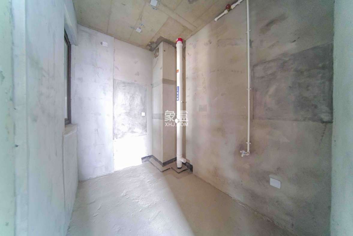 融创融公馆(融创臻苑) 2室2厅1卫 39.0万 融创融公馆(融创臻苑) 2室2厅1卫 39.0万厨房