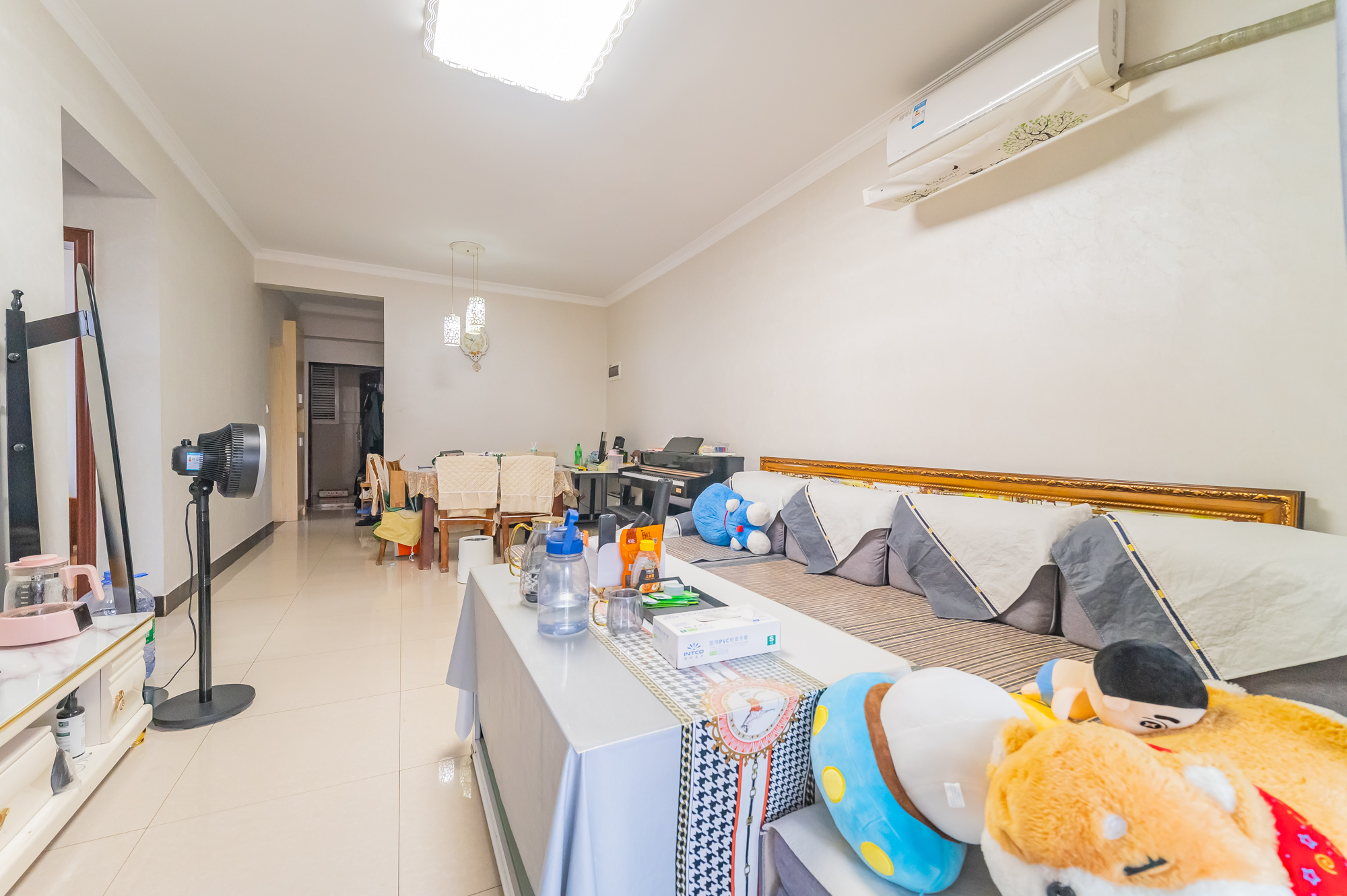 印山蓝色海岸 2室2厅1卫 55.8万 印山蓝色海岸 2室2厅1卫 55.8万客厅