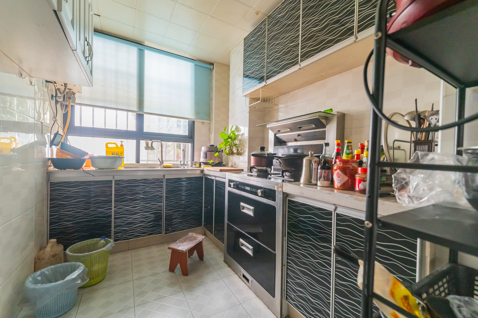 印山蓝色海岸 2室2厅1卫 55.8万 印山蓝色海岸 2室2厅1卫 55.8万厨房