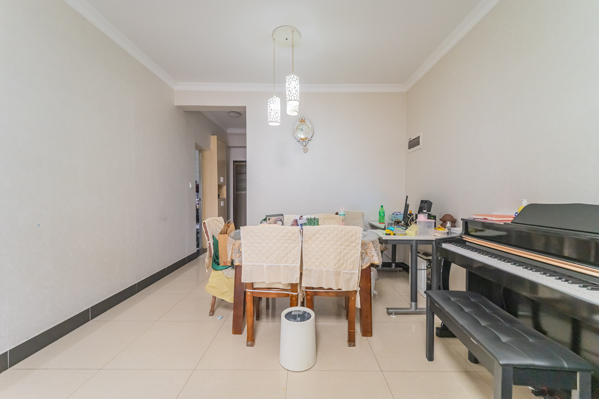 印山蓝色海岸 2室2厅1卫 55.8万 印山蓝色海岸 2室2厅1卫 55.8万客厅