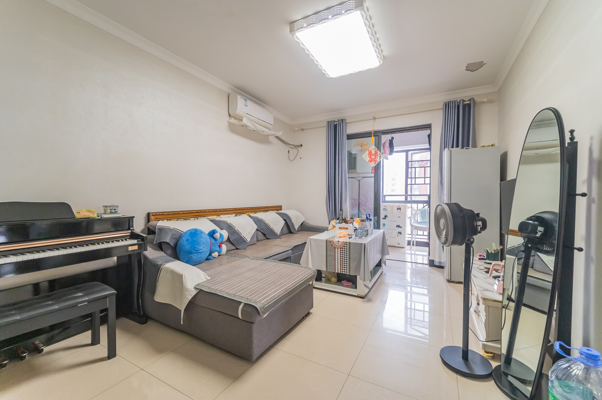 印山蓝色海岸 2室2厅1卫 55.8万 印山蓝色海岸 2室2厅1卫 55.8万客厅