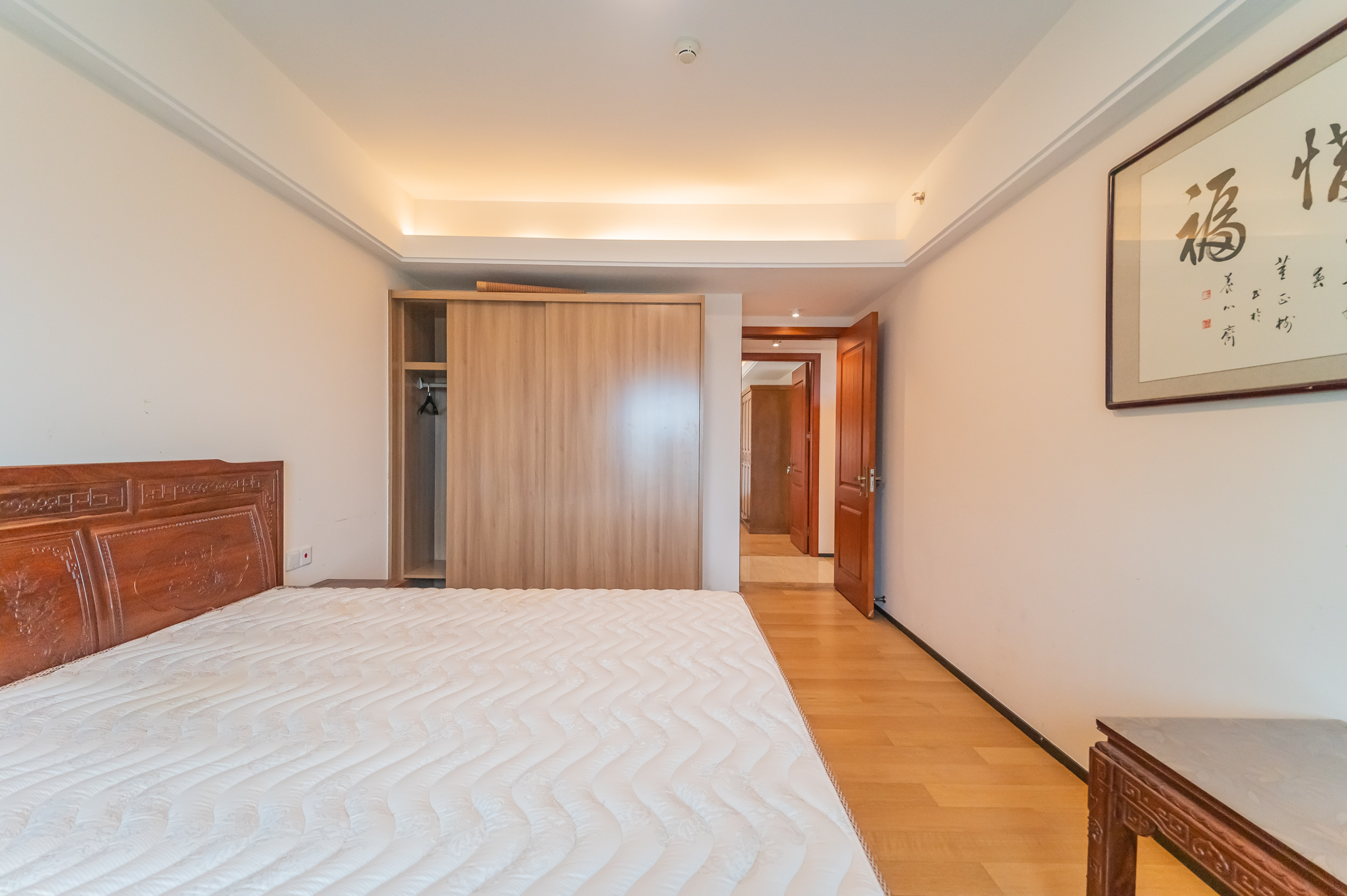 恒大翡翠华庭 2室2厅1卫 76.0万 恒大翡翠华庭 2室2厅1卫 76.0万卧室