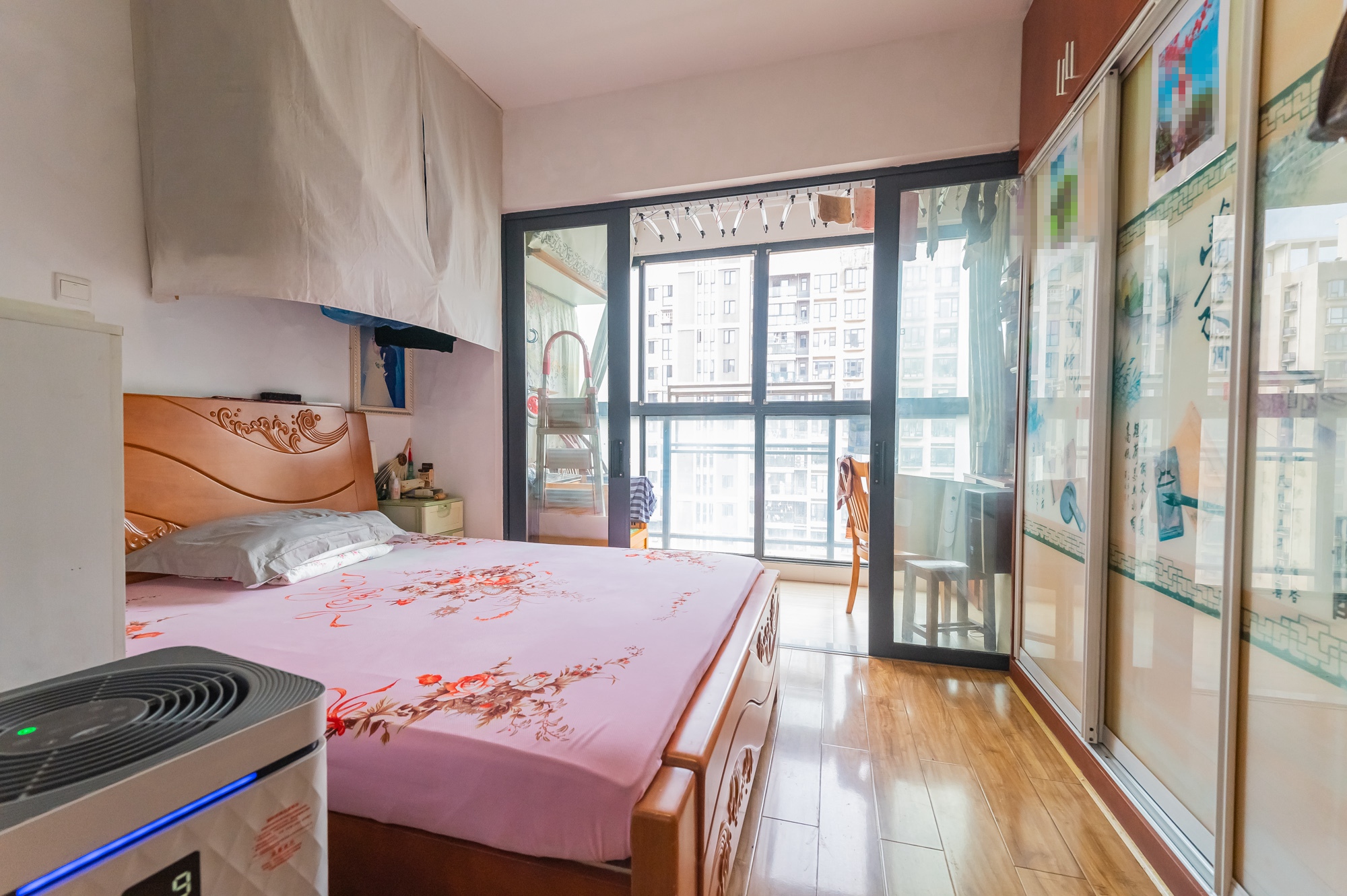 蓝山郡  1室1厅1卫    35.0万卧室