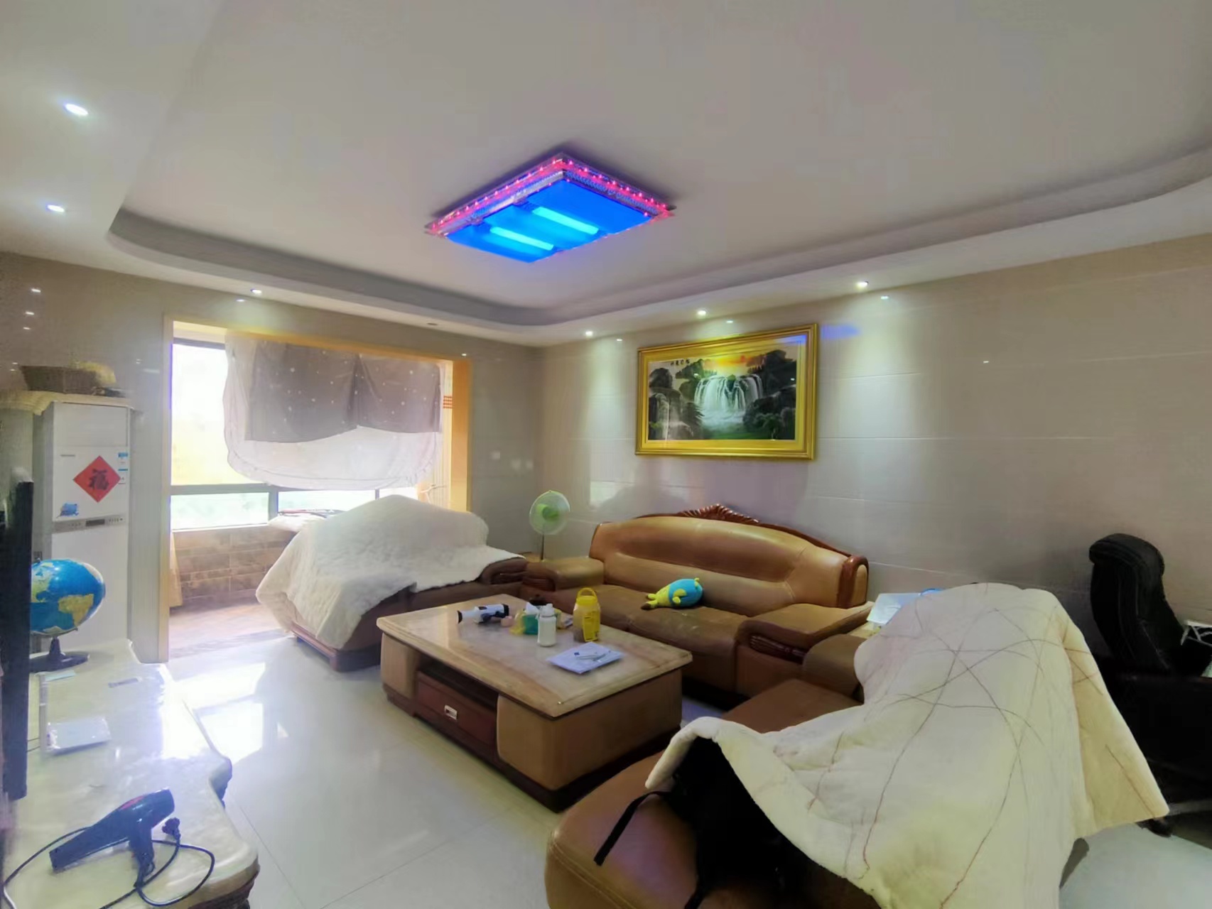 曼哈顿花园 3室2厅2卫 80.00万 曼哈顿花园 3室2厅2卫 80.00万室内图