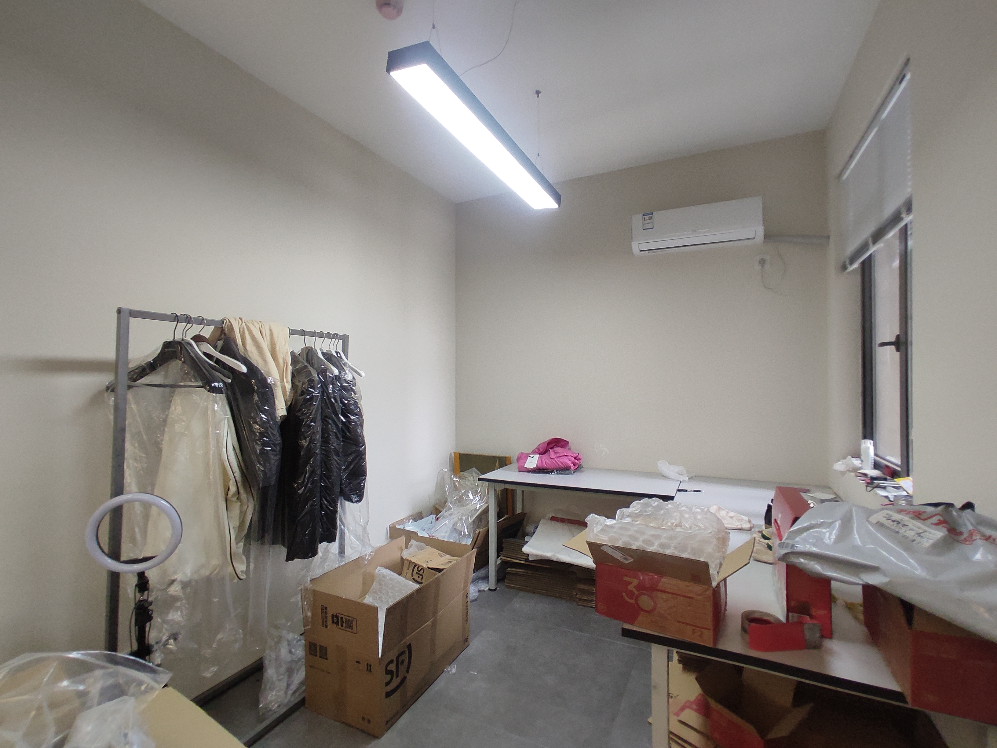 流金岁月-华晨国际 2室1厅1卫 64.0万 流金岁月-华晨国际 2室1厅1卫 64.0万室内图