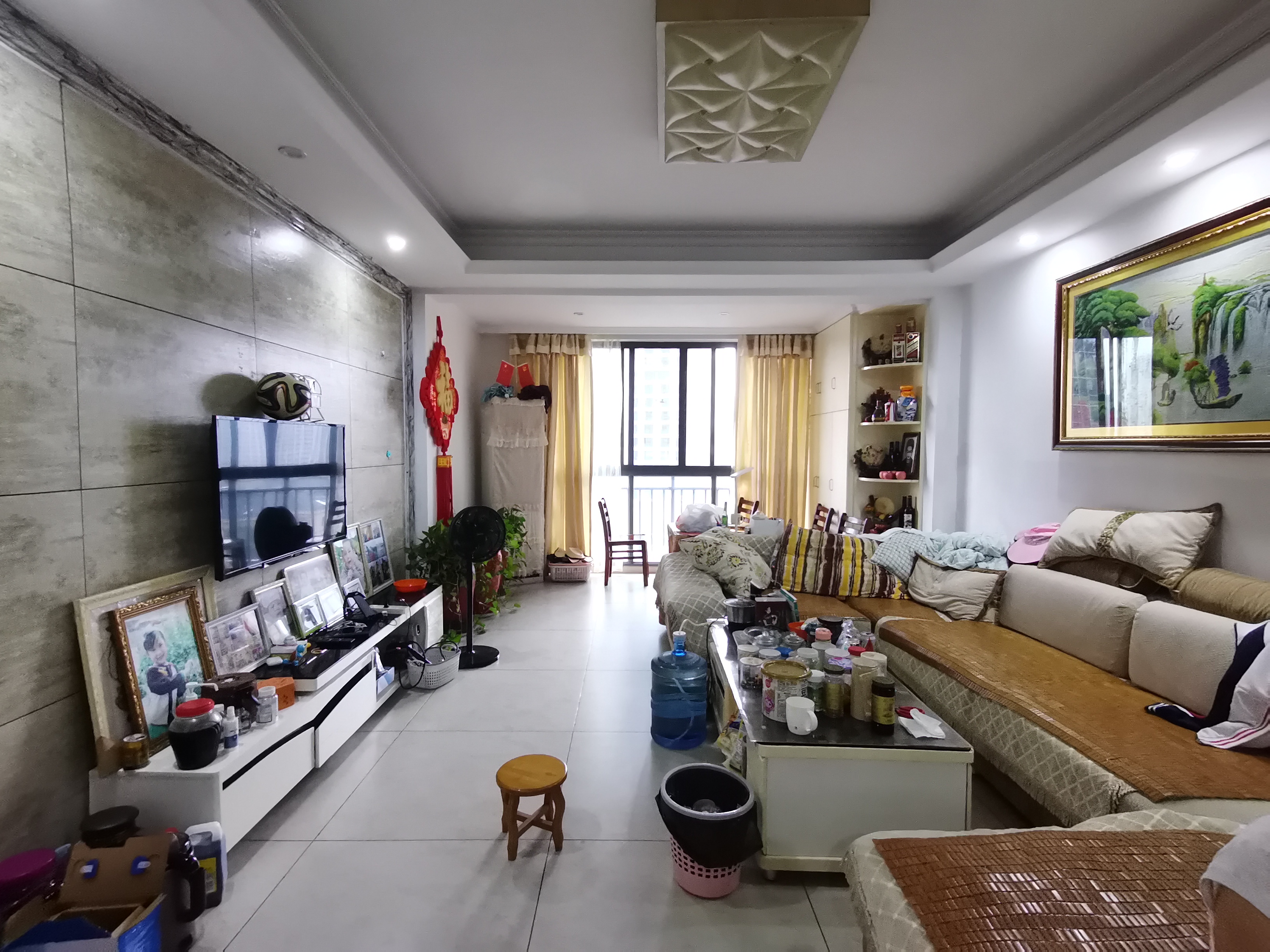 滨江花园  3室2厅2卫    88.2万 滨江花园  3室2厅2卫    88.2万室内图