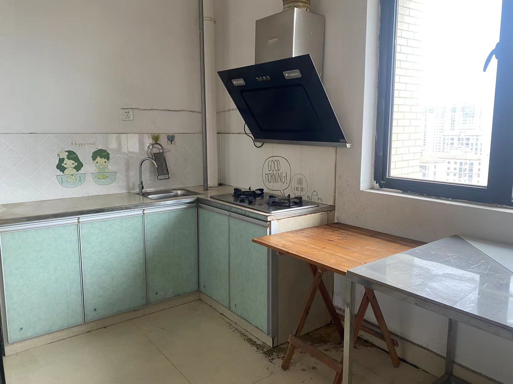 龙腾国际 1室1厅1卫 42.8万 龙腾国际 1室1厅1卫 42.8万室内图