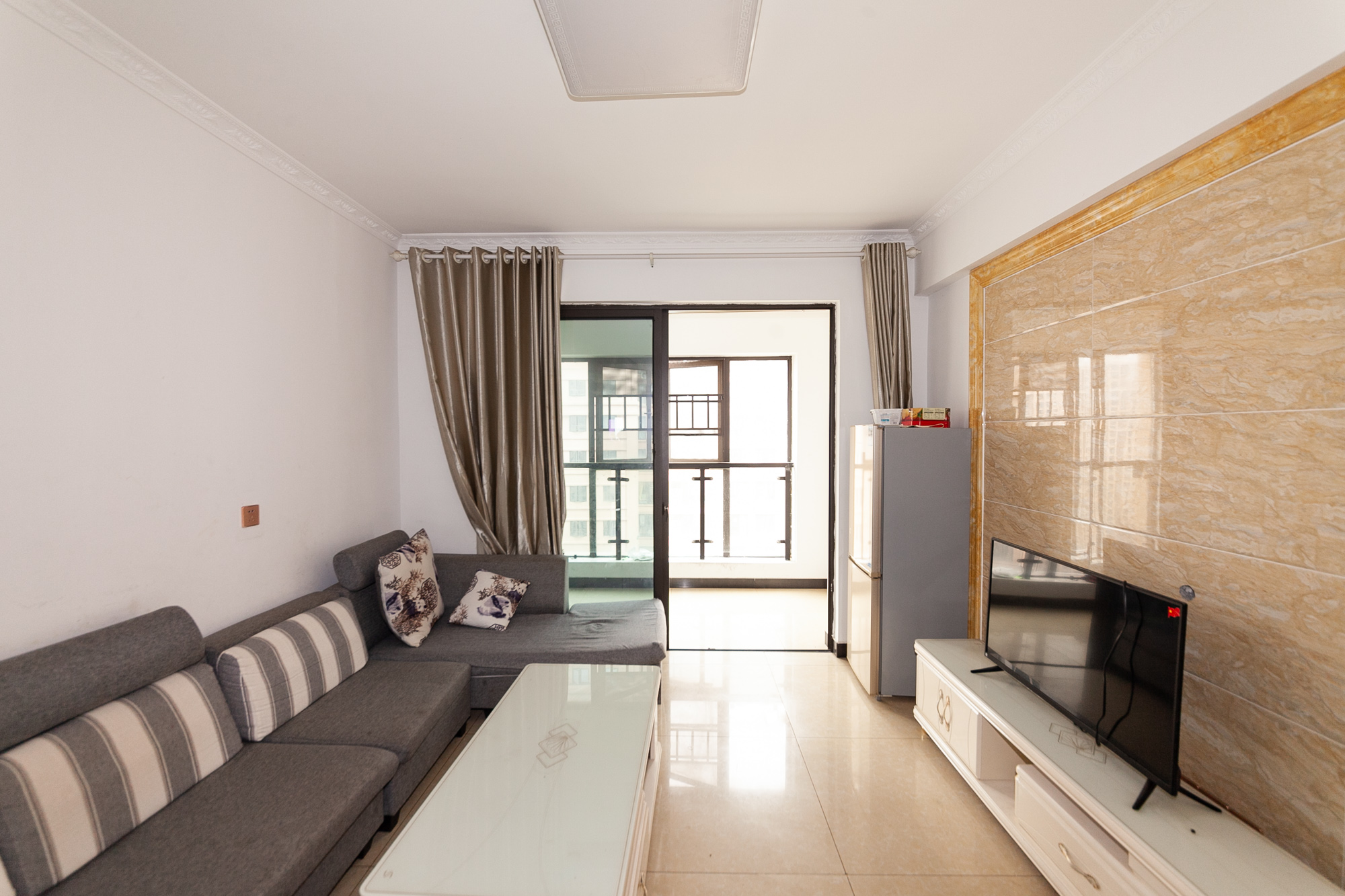 润和又一城 2室2厅1卫 77.9万 润和又一城 2室2厅1卫 77.9万客厅