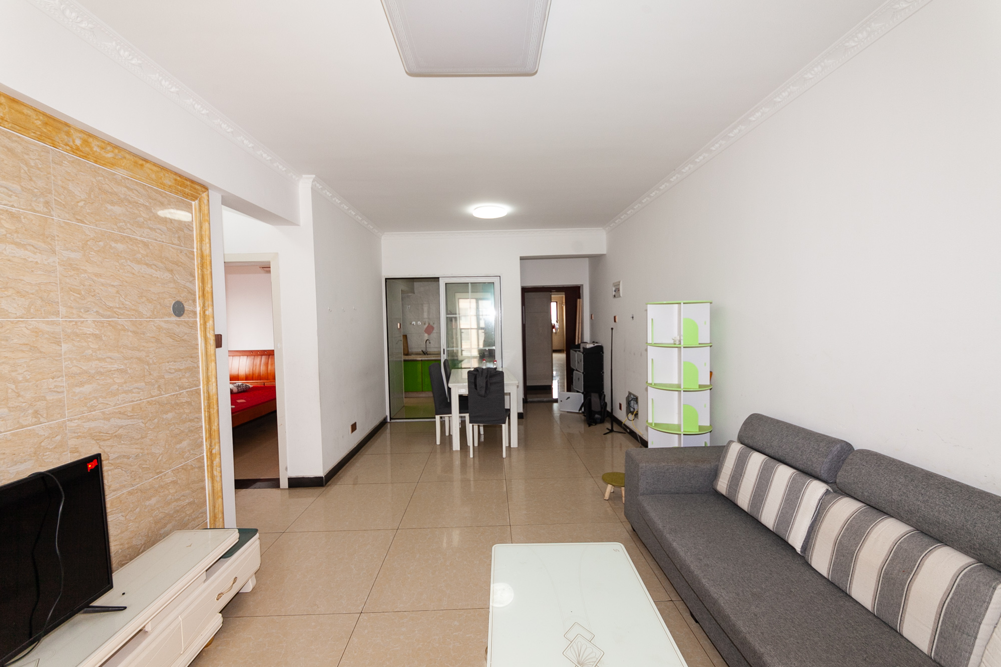 润和又一城 2室2厅1卫 77.9万 润和又一城 2室2厅1卫 77.9万客厅