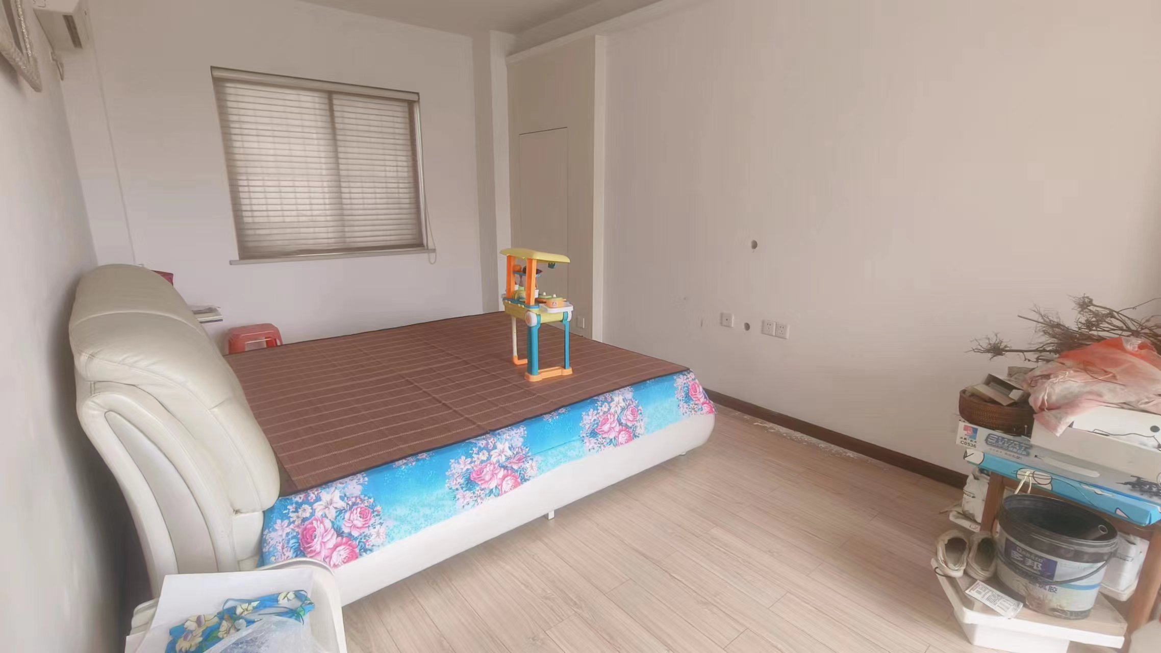 瀚水栗源  4室2厅2卫    65.0万 瀚水栗源  4室2厅2卫    65.0万室内图