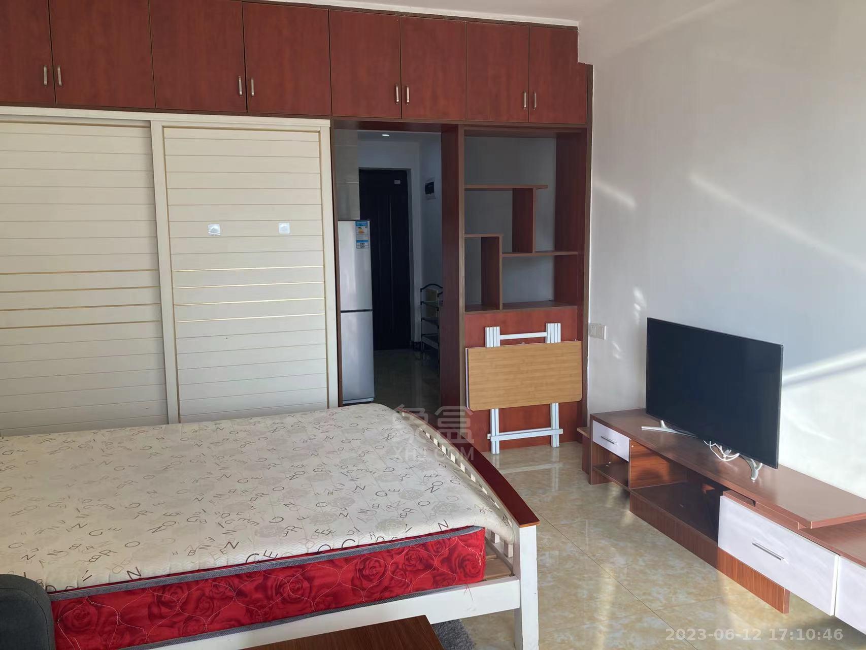 美的城三期  1室1厅1卫    20.0万 美的城三期  1室1厅1卫    20.0万