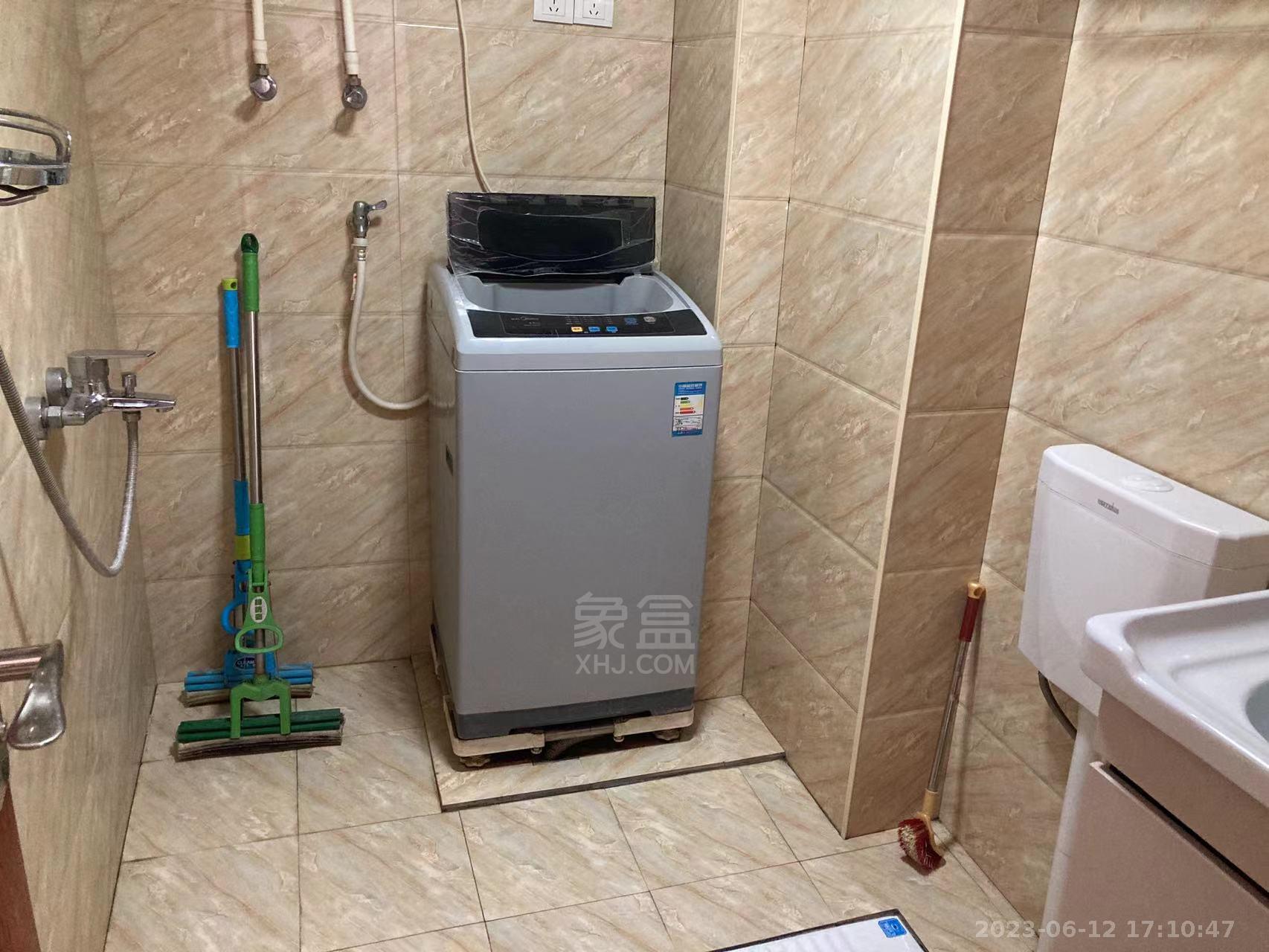 美的城三期  1室1厅1卫    20.0万 美的城三期  1室1厅1卫    20.0万室内图