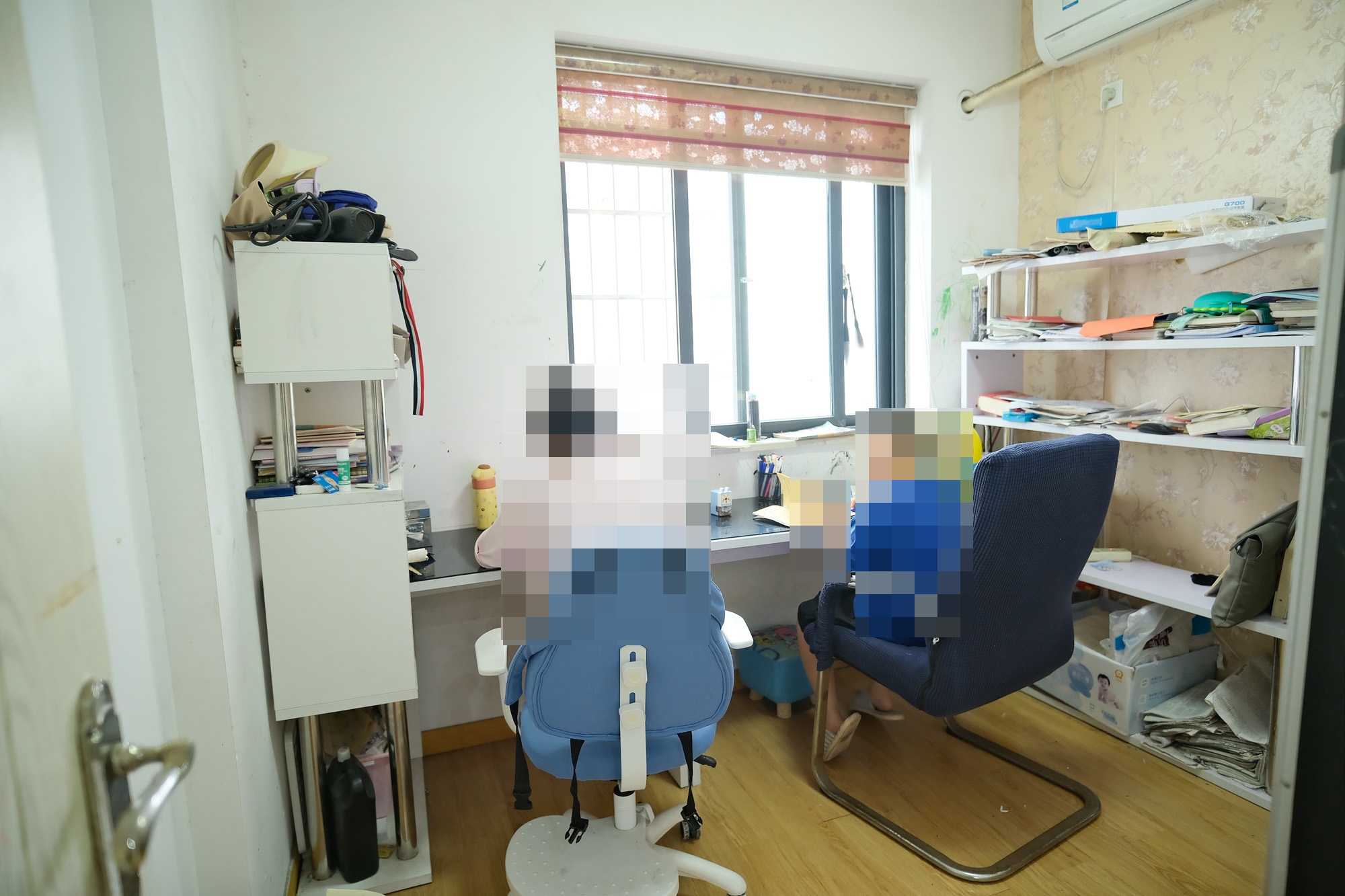尚都花园城  3室2厅2卫   62.00万卧室