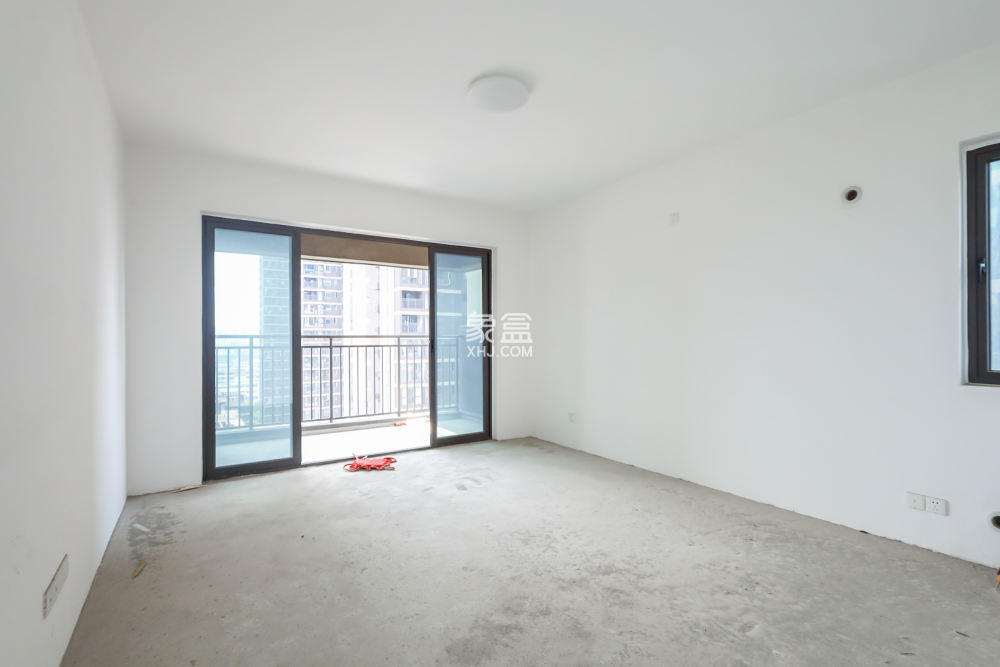 金辉优步花园  3室2厅2卫   126.00万