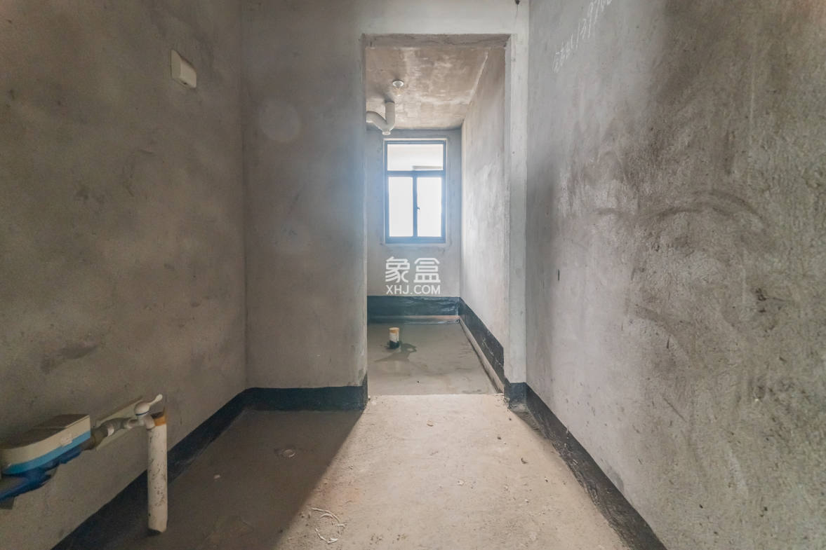 星电恬园  3室2厅2卫   103.80万 星电恬园  3室2厅2卫   103.80万卫生间