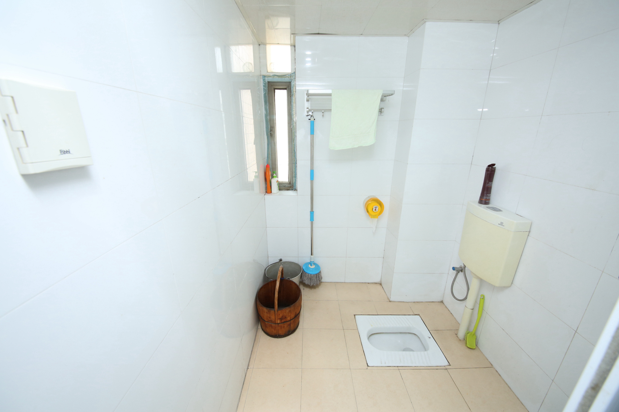古汉名居  4室2厅2卫    129.0万卫生间