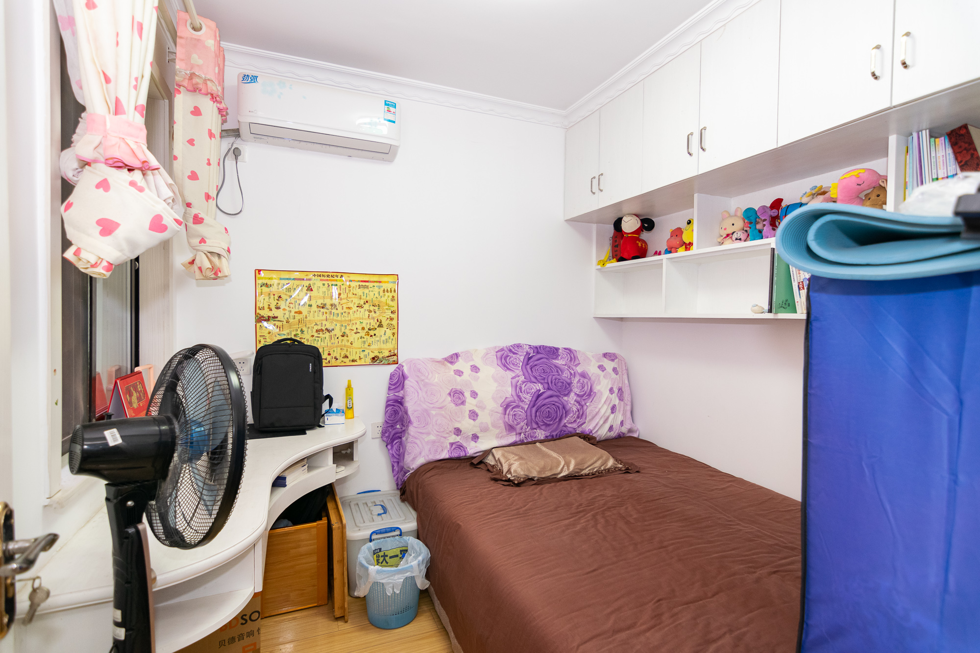 新城国际花都 2室2厅1卫 60.0万 新城国际花都 2室2厅1卫 60.0万卧室