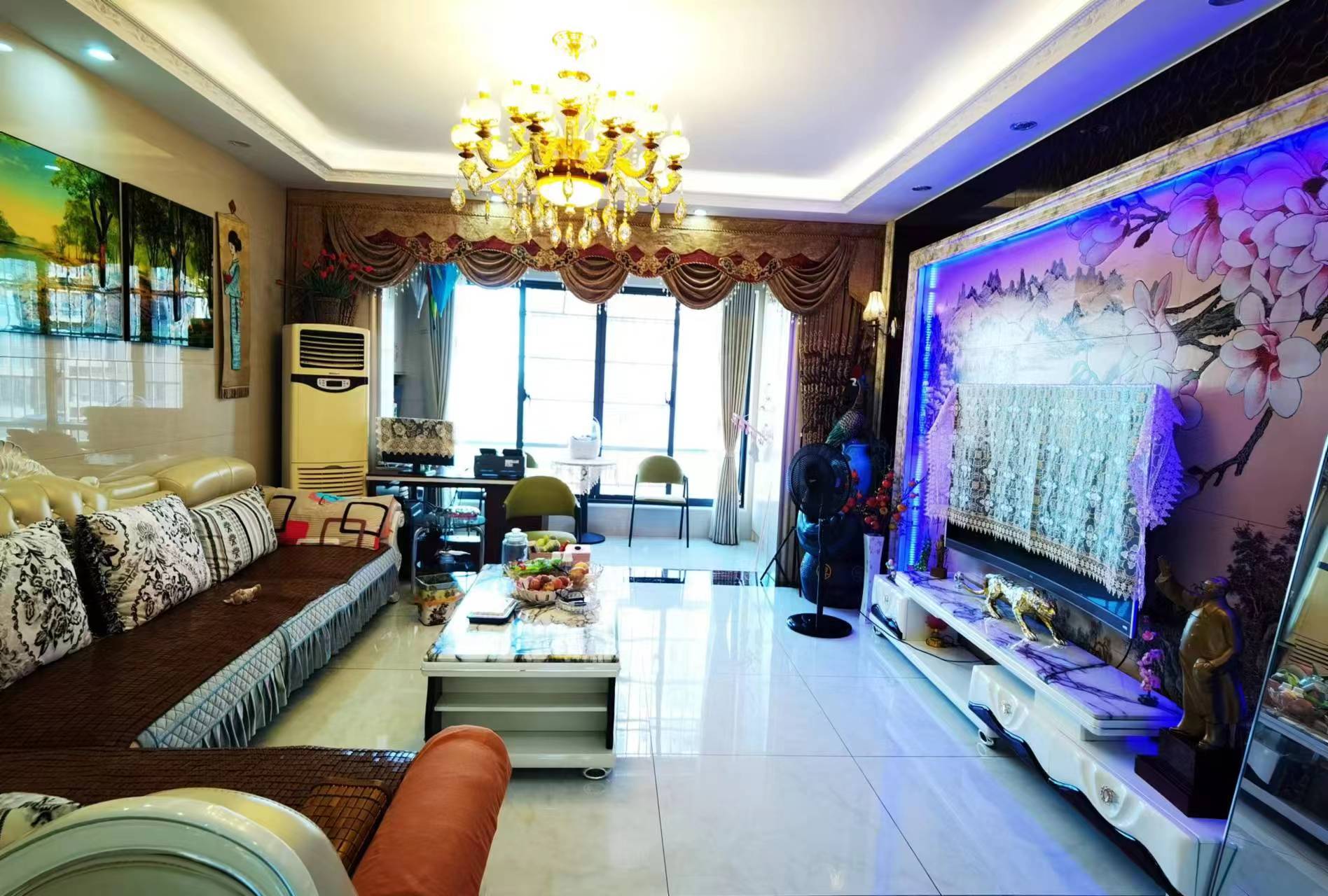 上善国际(翰林府)  3室2厅2卫    89.8万 上善国际(翰林府)  3室2厅2卫    89.8万室内图